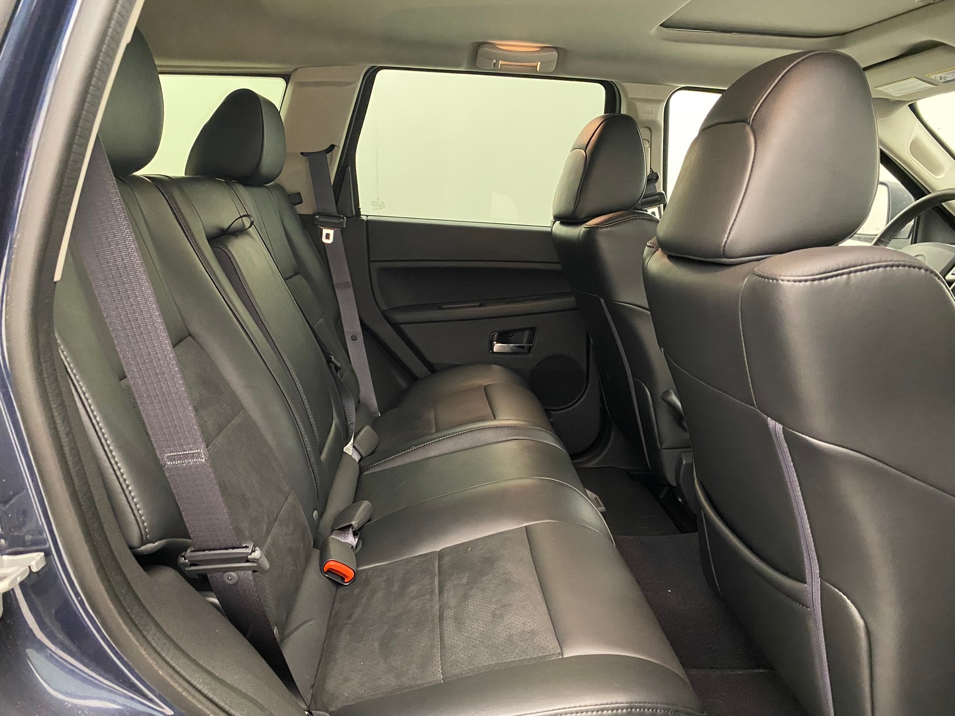 JEEP Grand Cherokee 3.0CRD LTD-image-14
