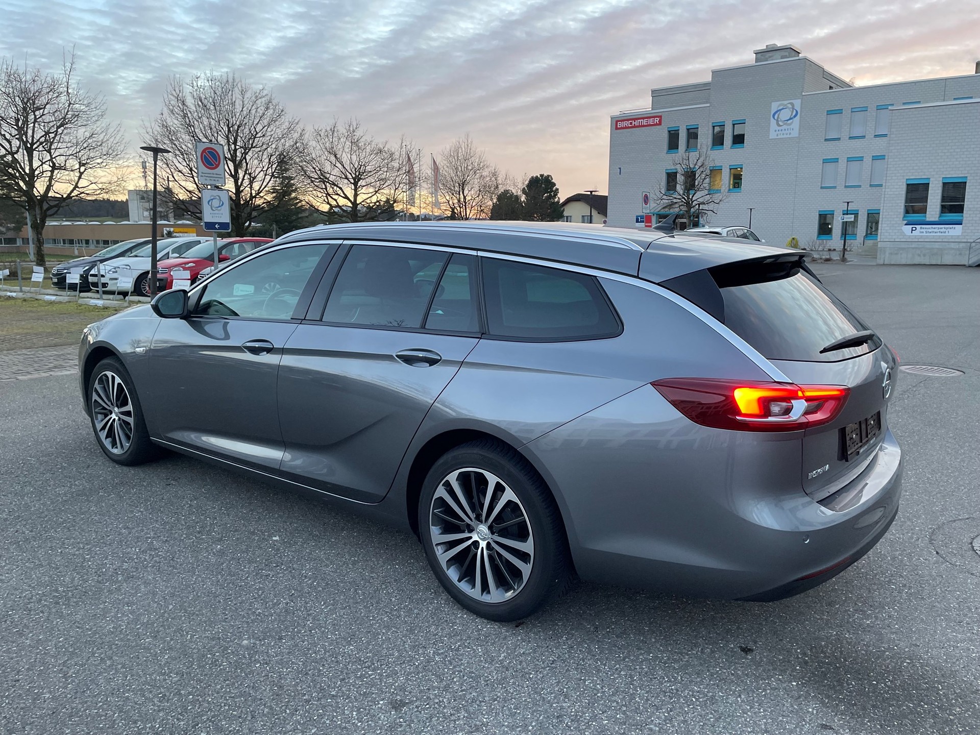 OPEL Insignia 1.6 CDTI Sports Tourer Excellence Automatic-image-4