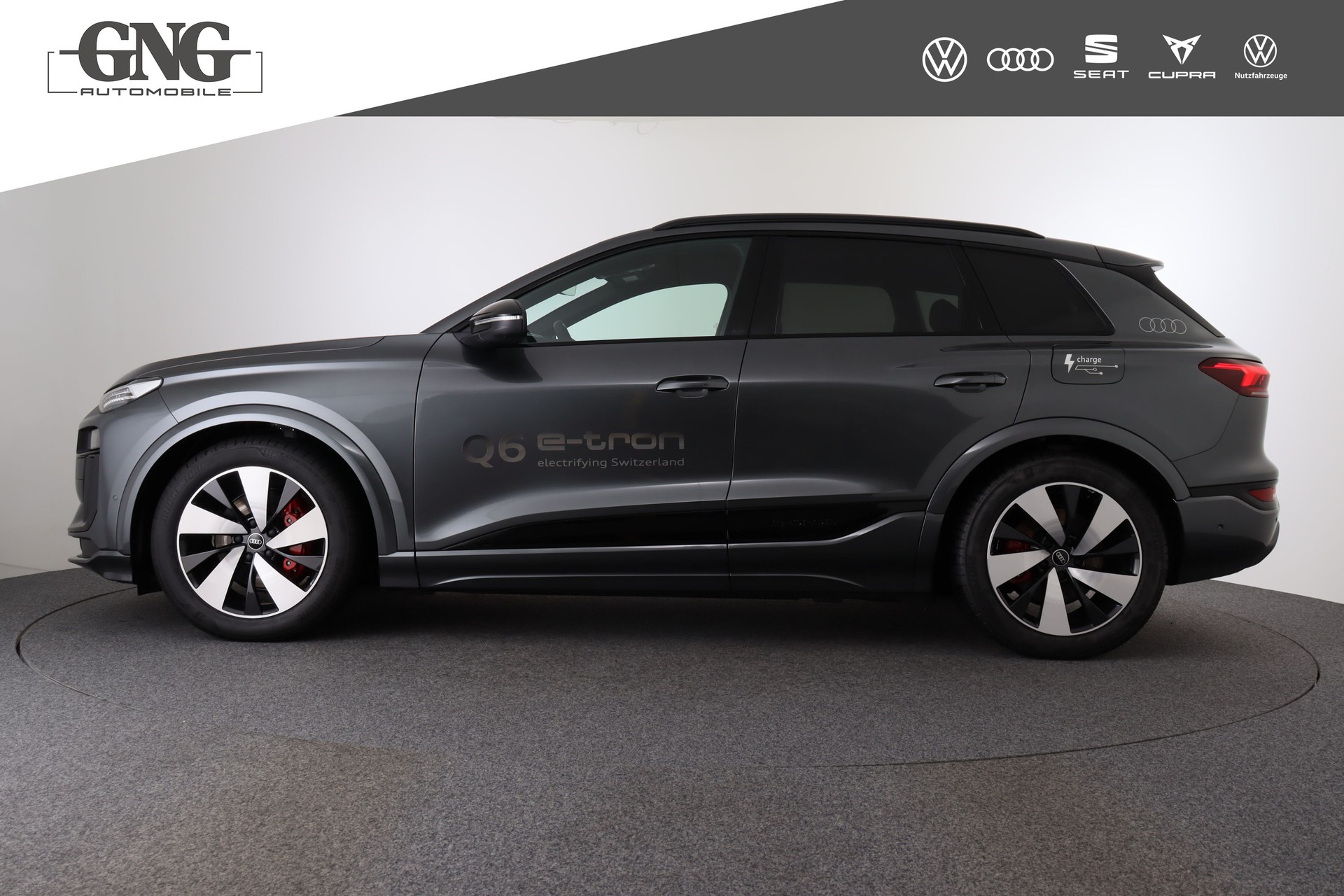 AUDI Q6 e-tron quattro-image-1