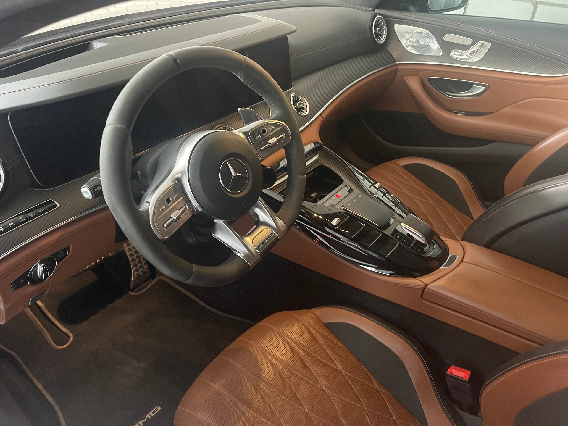 MERCEDES-BENZ AMG GT 4 63 S 4Matic+ Speedshift MCT Traumausstattung-image-5