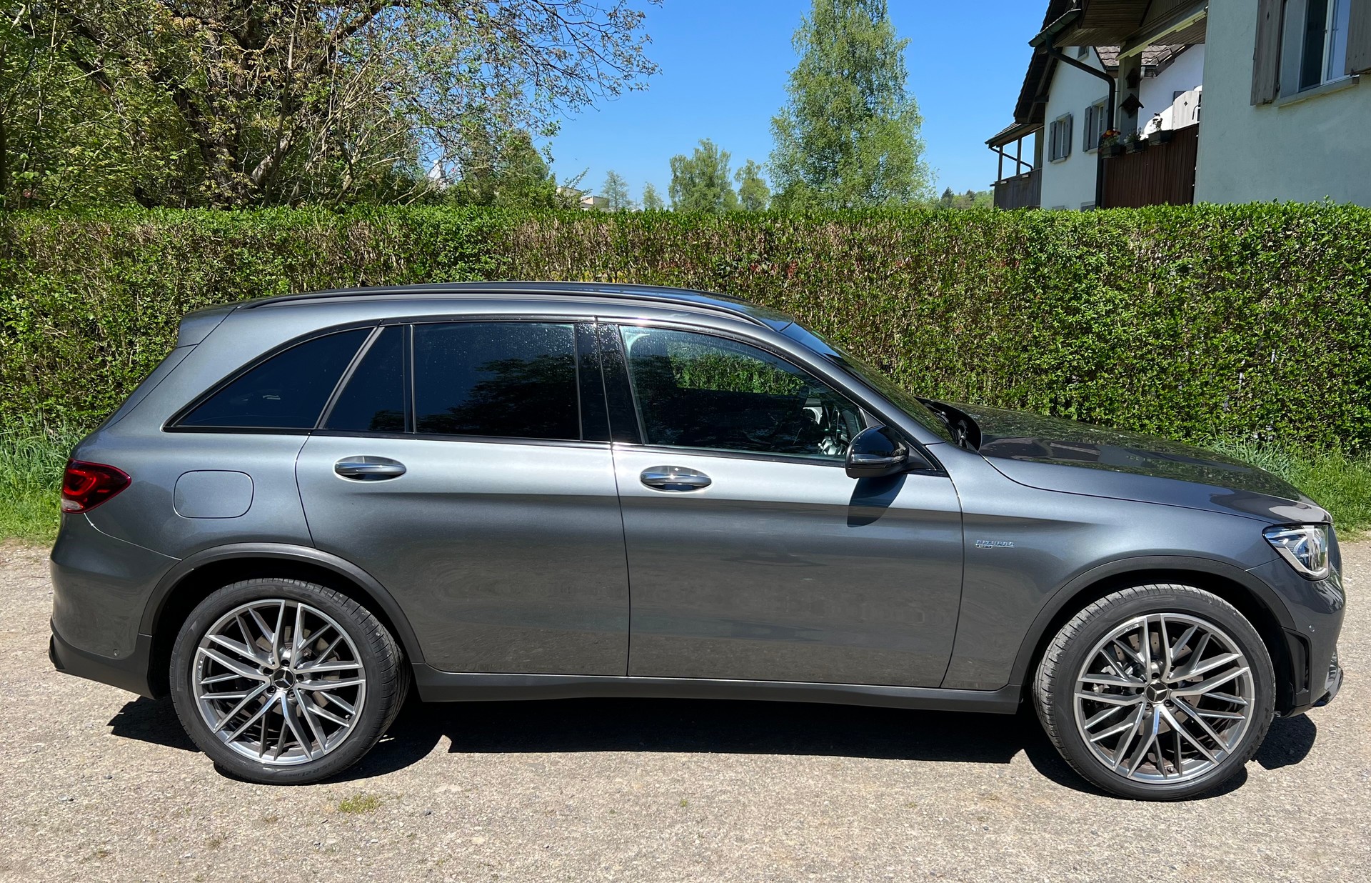 MERCEDES-BENZ GLC 43 AMG-image-3
