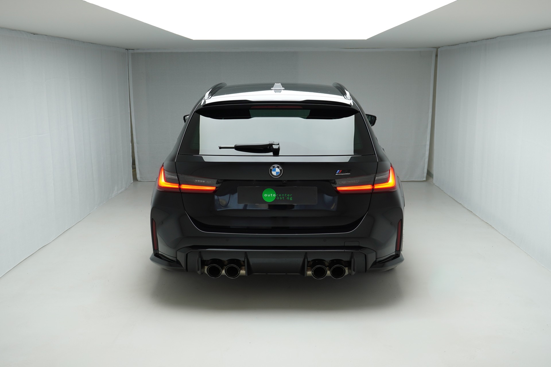 BMW M3 Touring xDrive Competition M-image-5