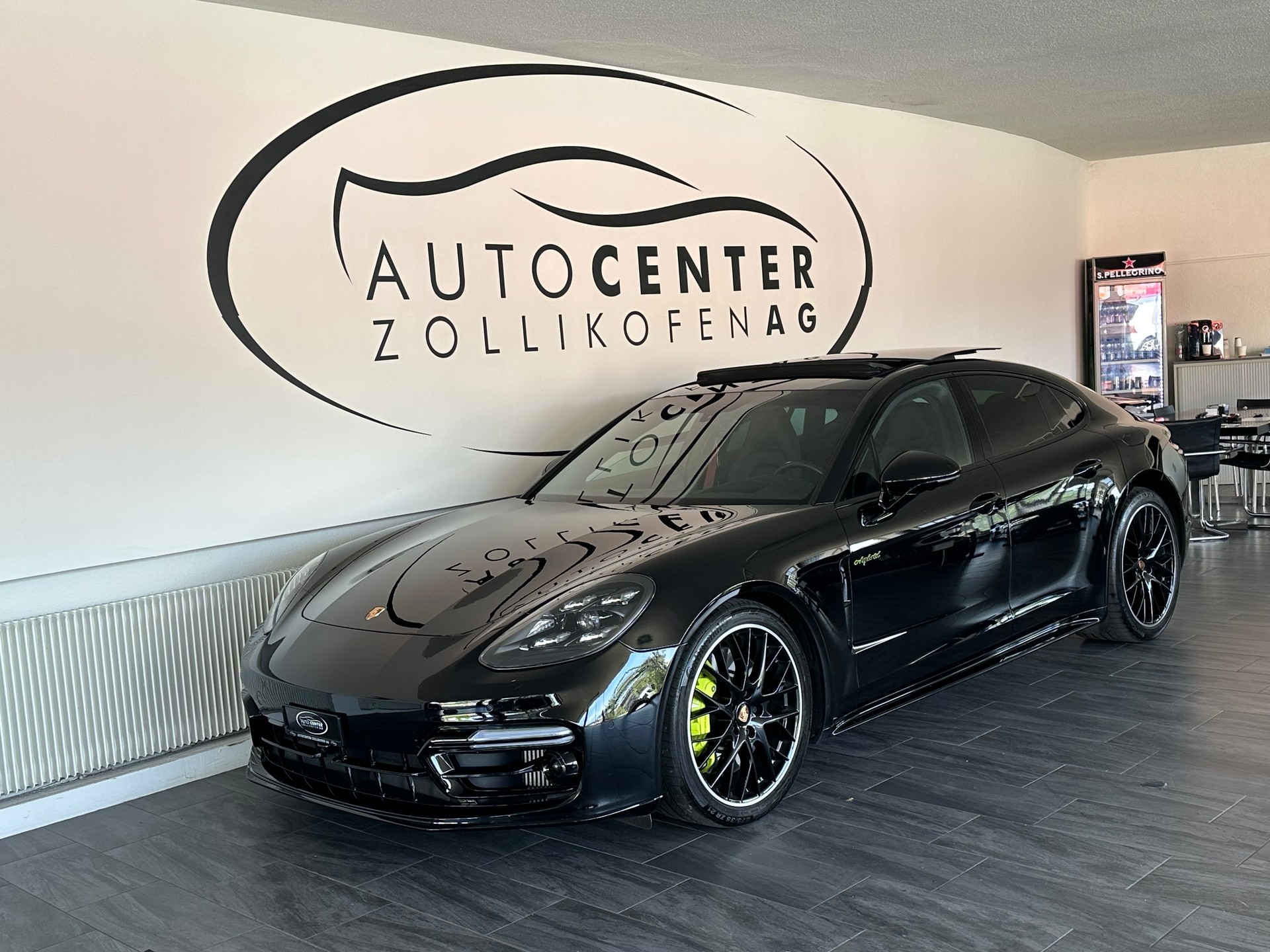 PORSCHE Panamera 4S Executive E-Hybrid PDK-image-3