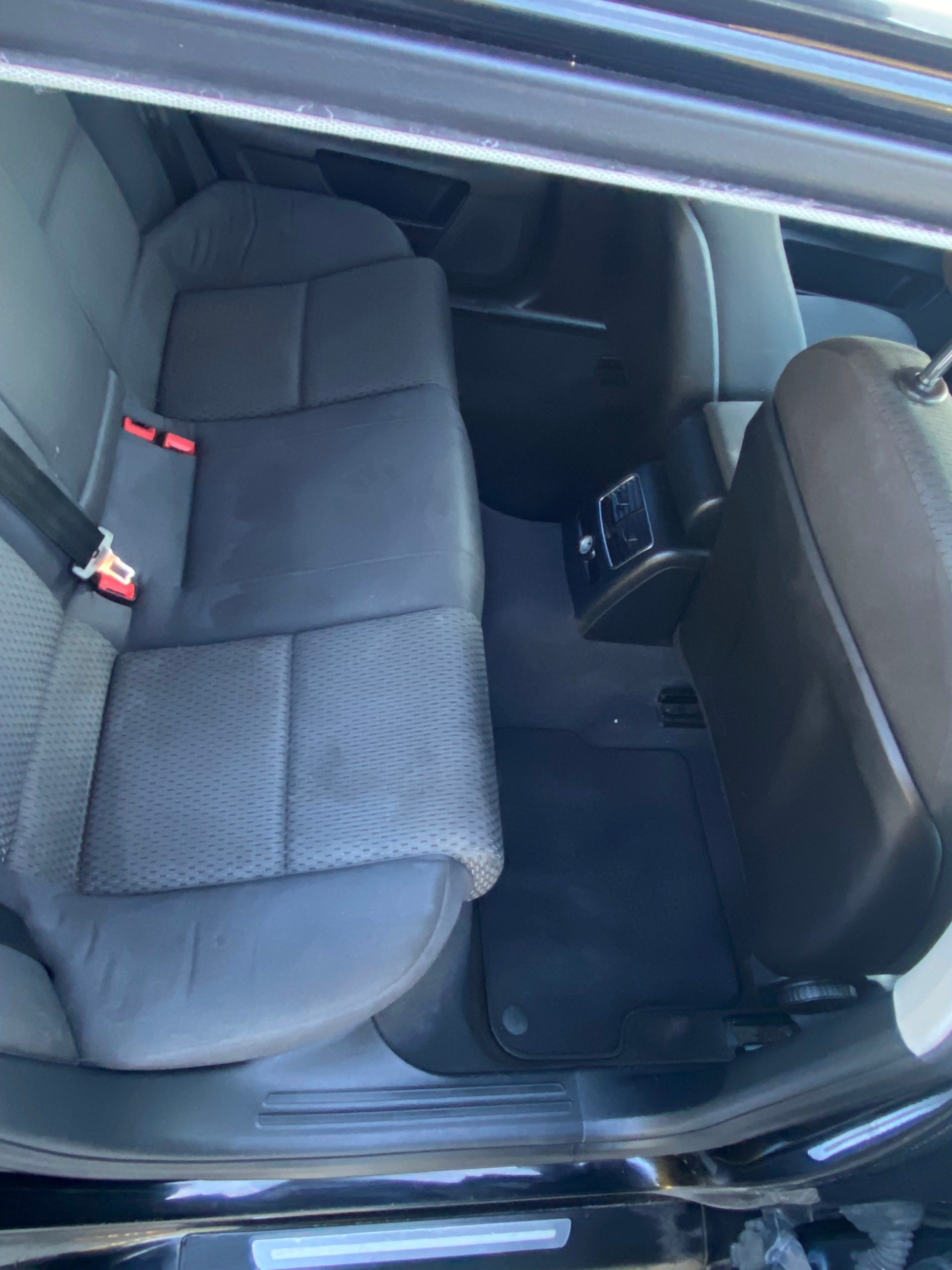 AUDI A6 Avant 2.7 V6 TDI-image-6