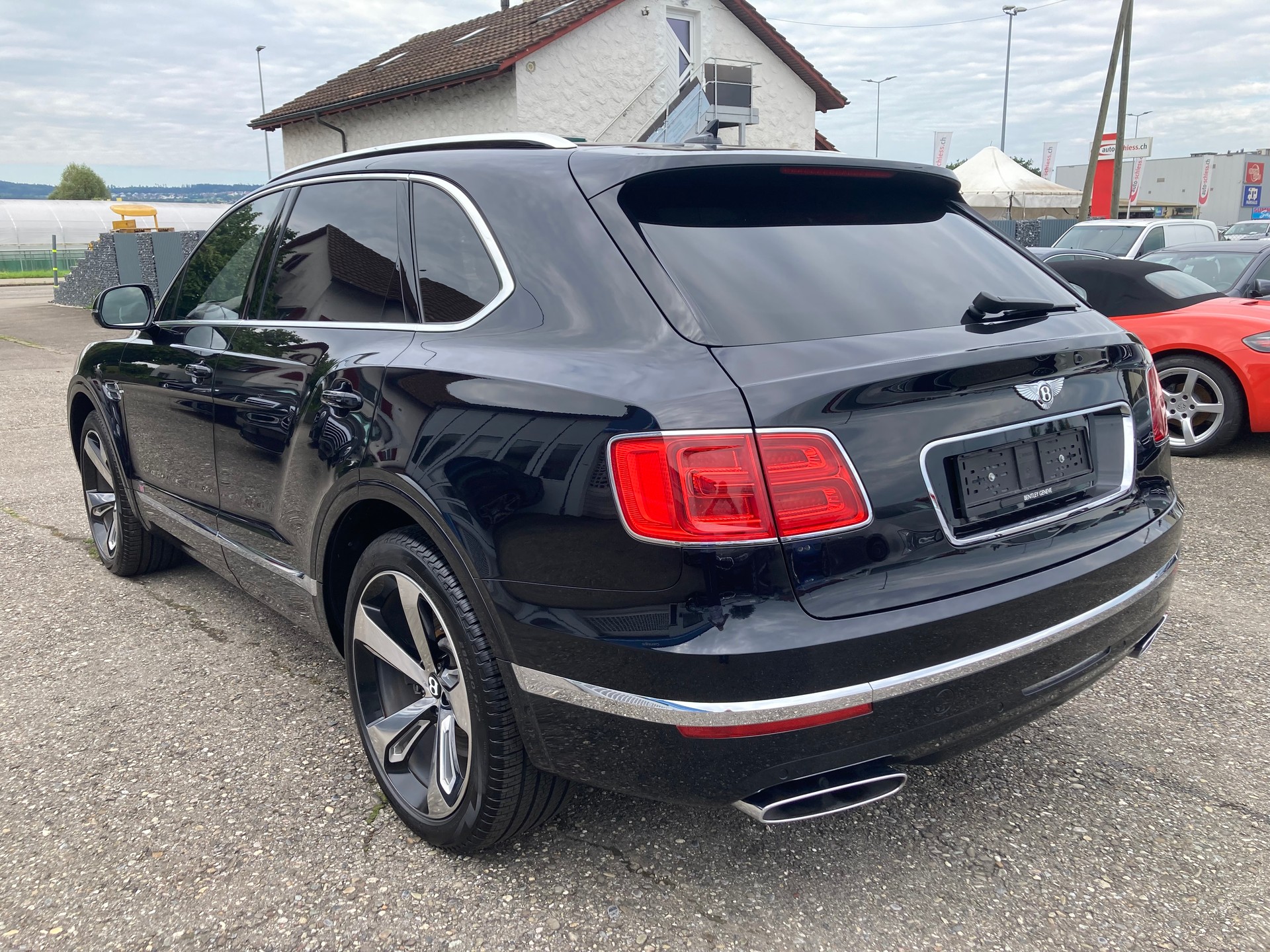 BENTLEY Bentayga W12 First Edition-image-4