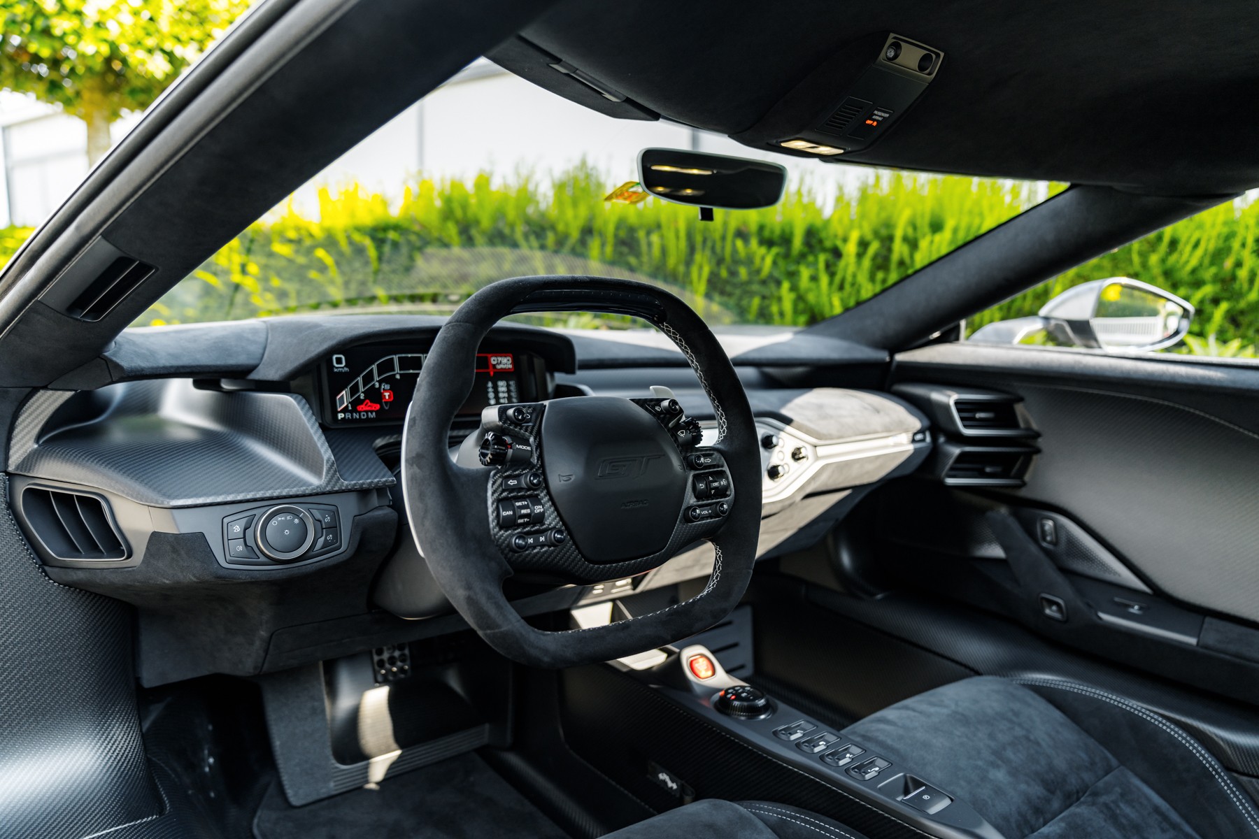 FORD Carbon Series-image-17