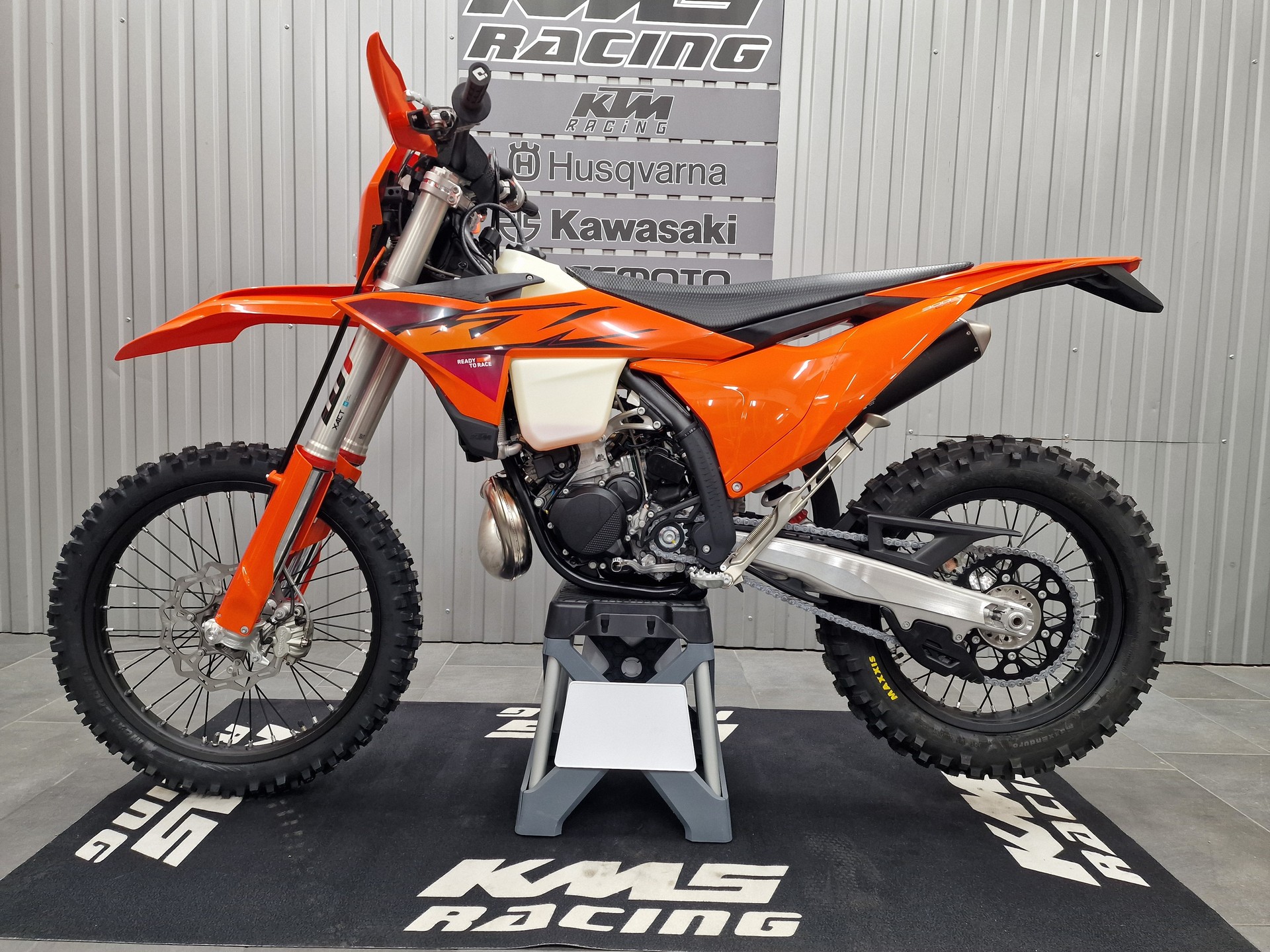 KTM 300 EXC-showroom-element-3