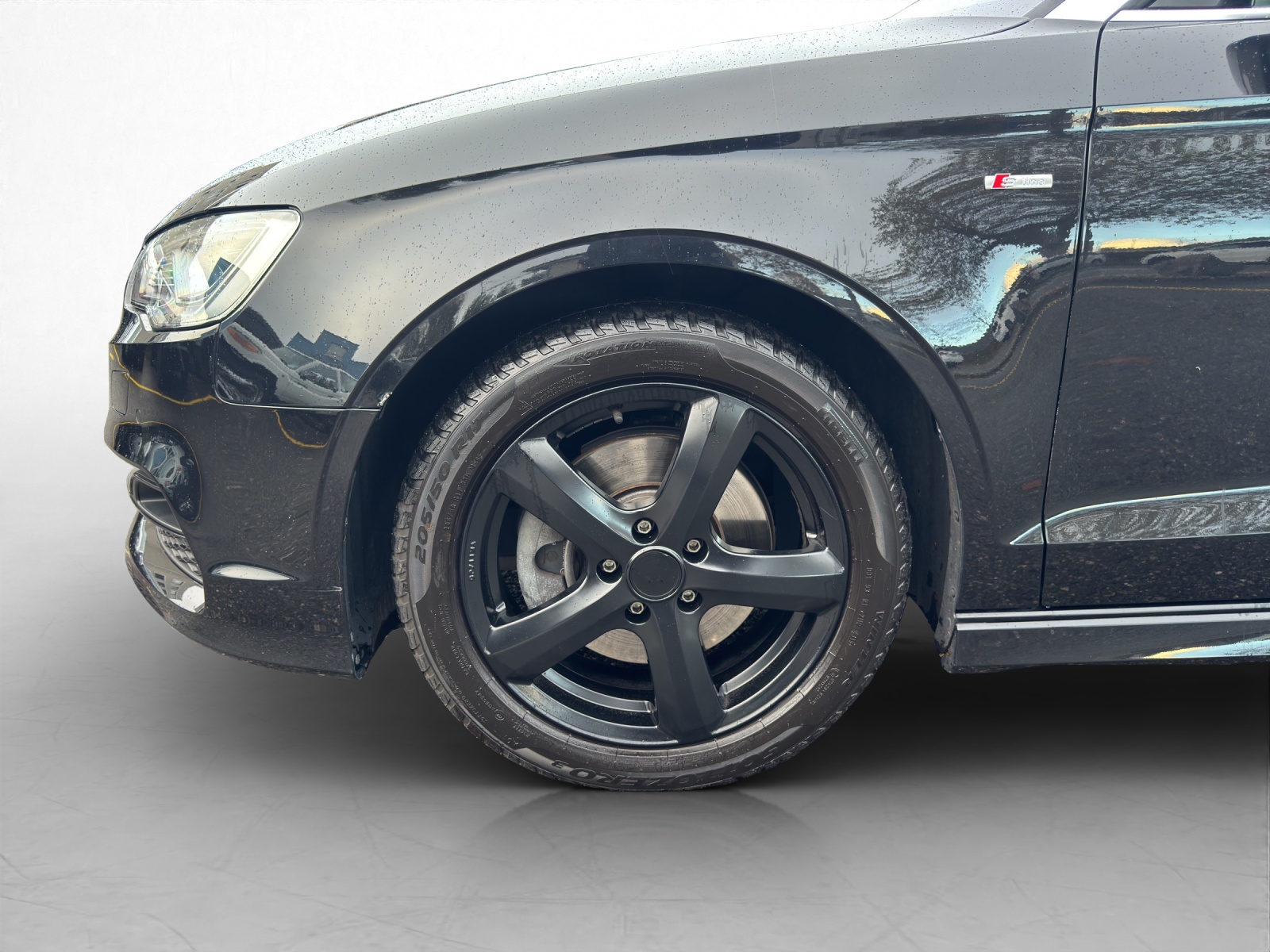AUDI A3 Cabriolet 1.8 TFSI Attraction S-tronic-image-16