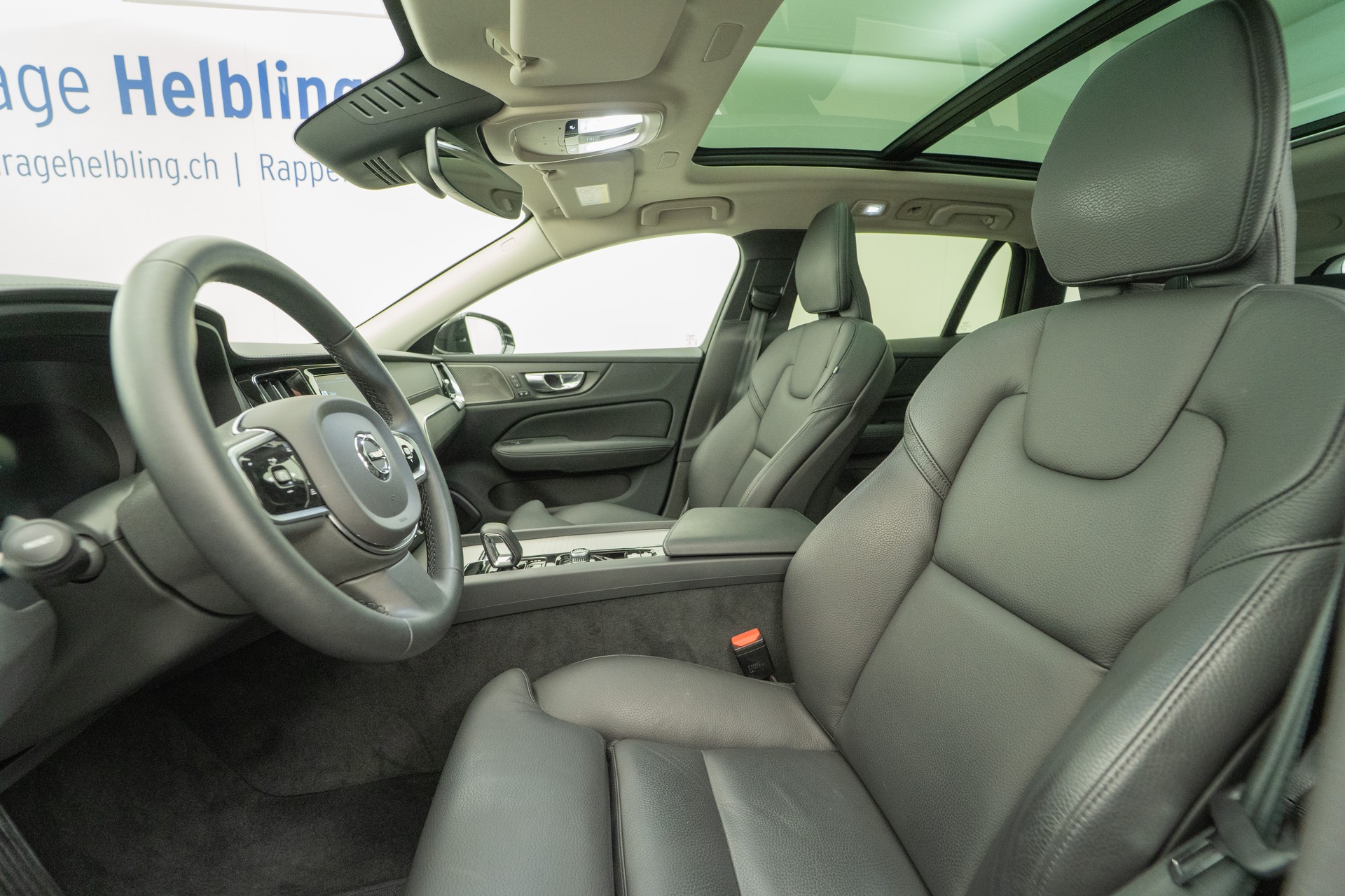 VOLVO V60 2.0 B6 Ultimate Bright AWD-image-7