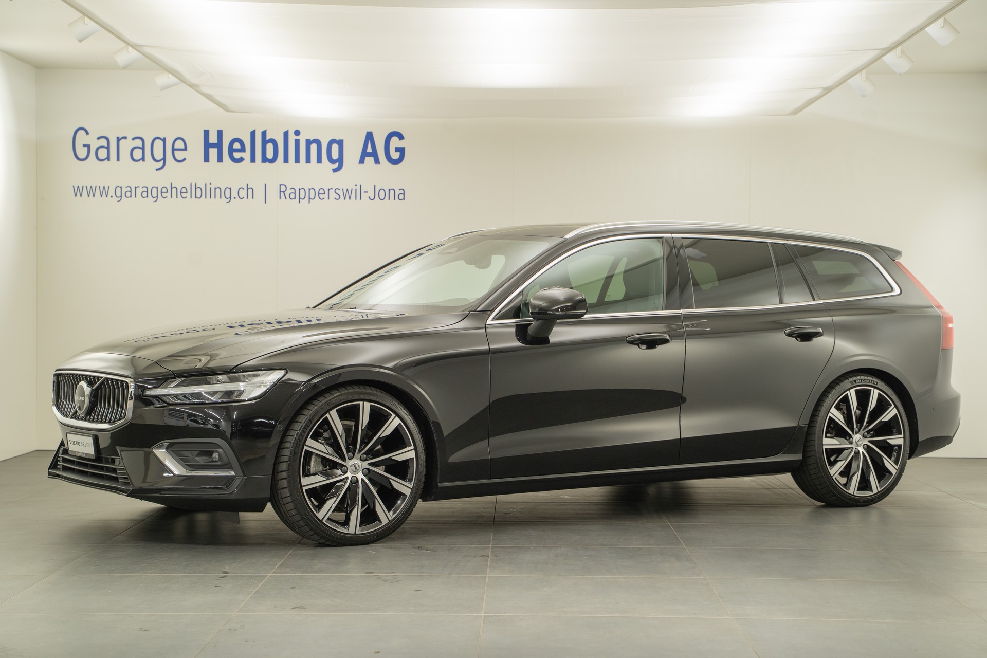 VOLVO V60 2.0 B6 Ultimate Bright AWD-image-0