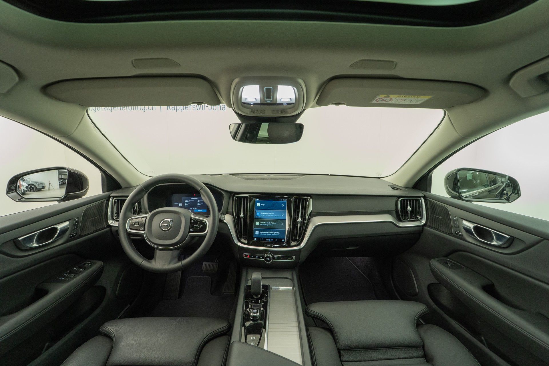 VOLVO V60 2.0 B6 Ultimate Bright AWD-image-5