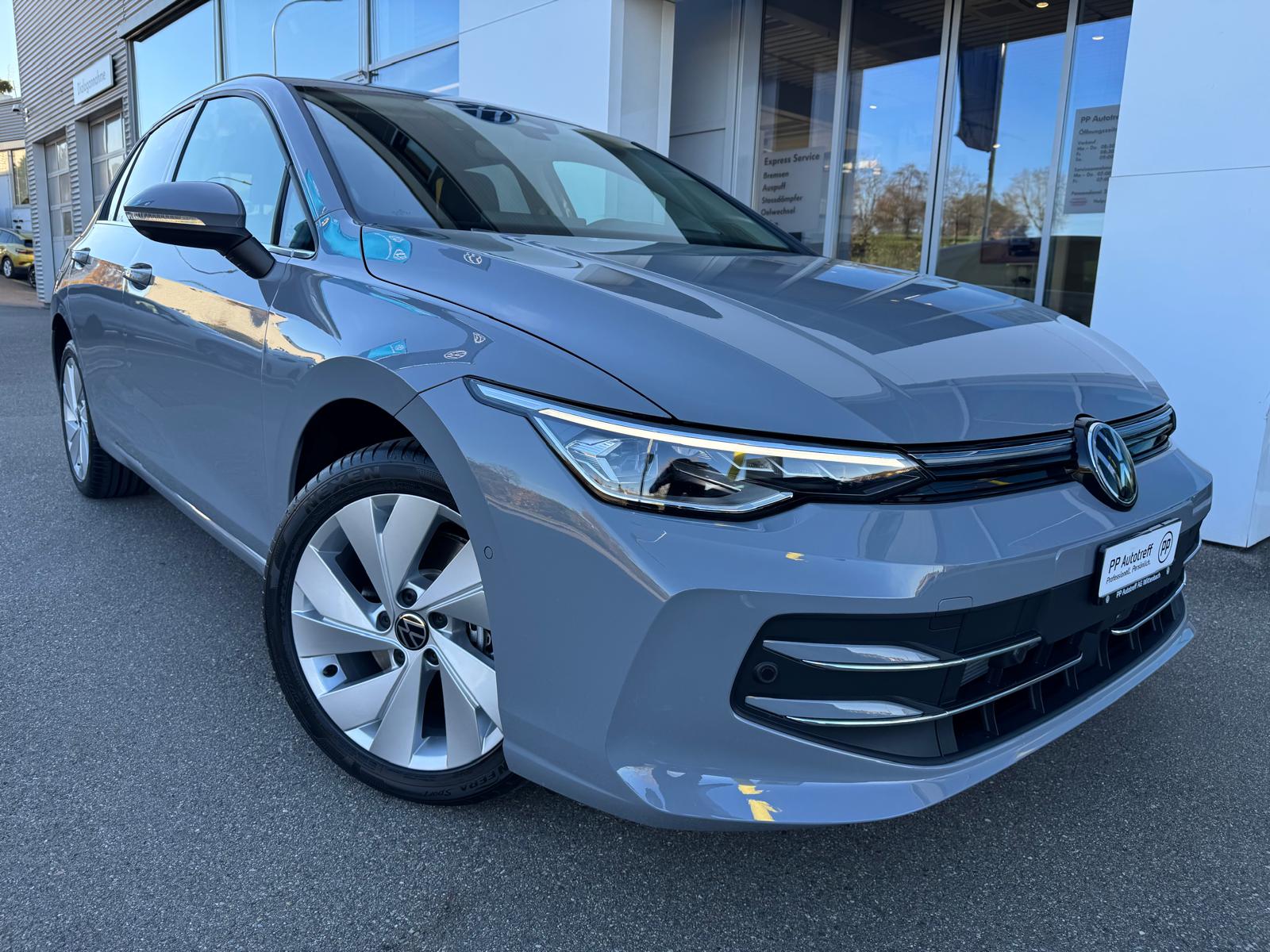 VW Golf 1.5 TSI PHEV Style-image-1