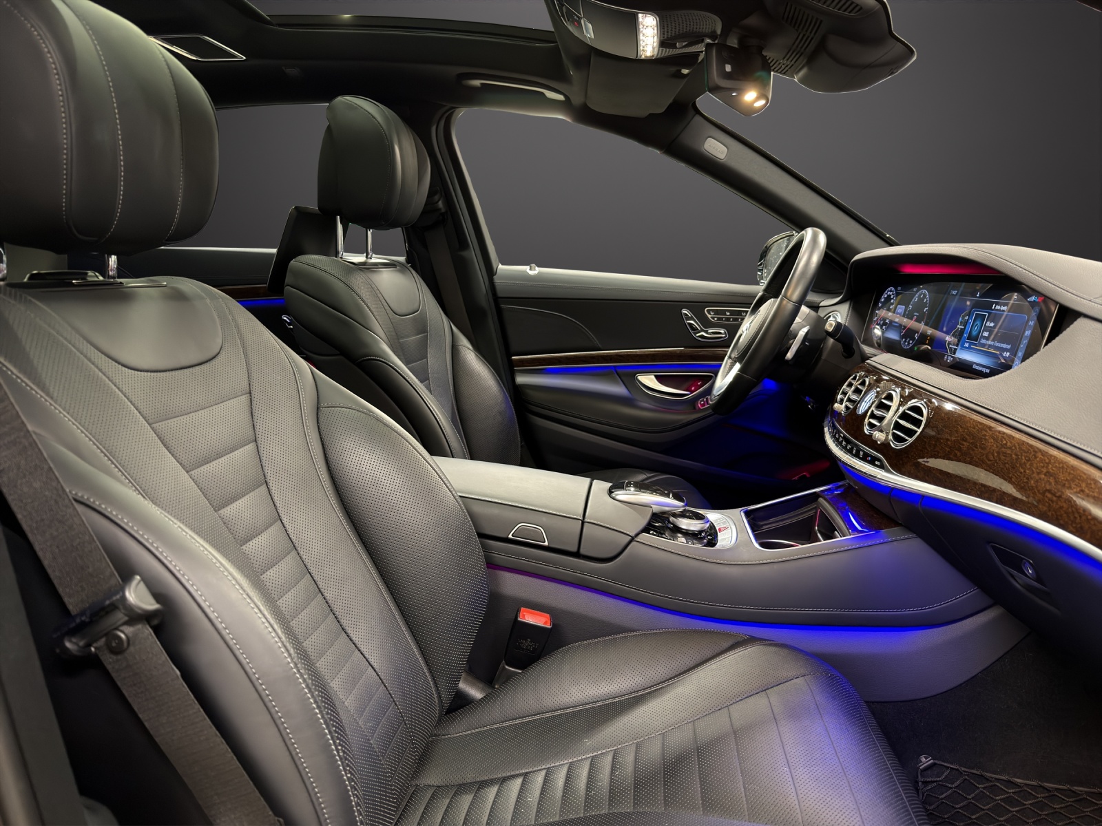 MERCEDES-BENZ S 560 L 4Matic 9G-Tronic-image-12