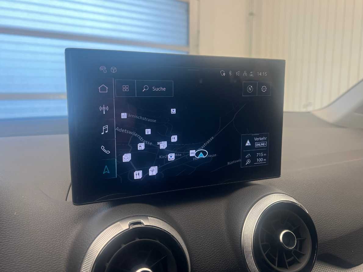 AUDI Q2 40 TFSI advanced quattro S-tronic-image-16