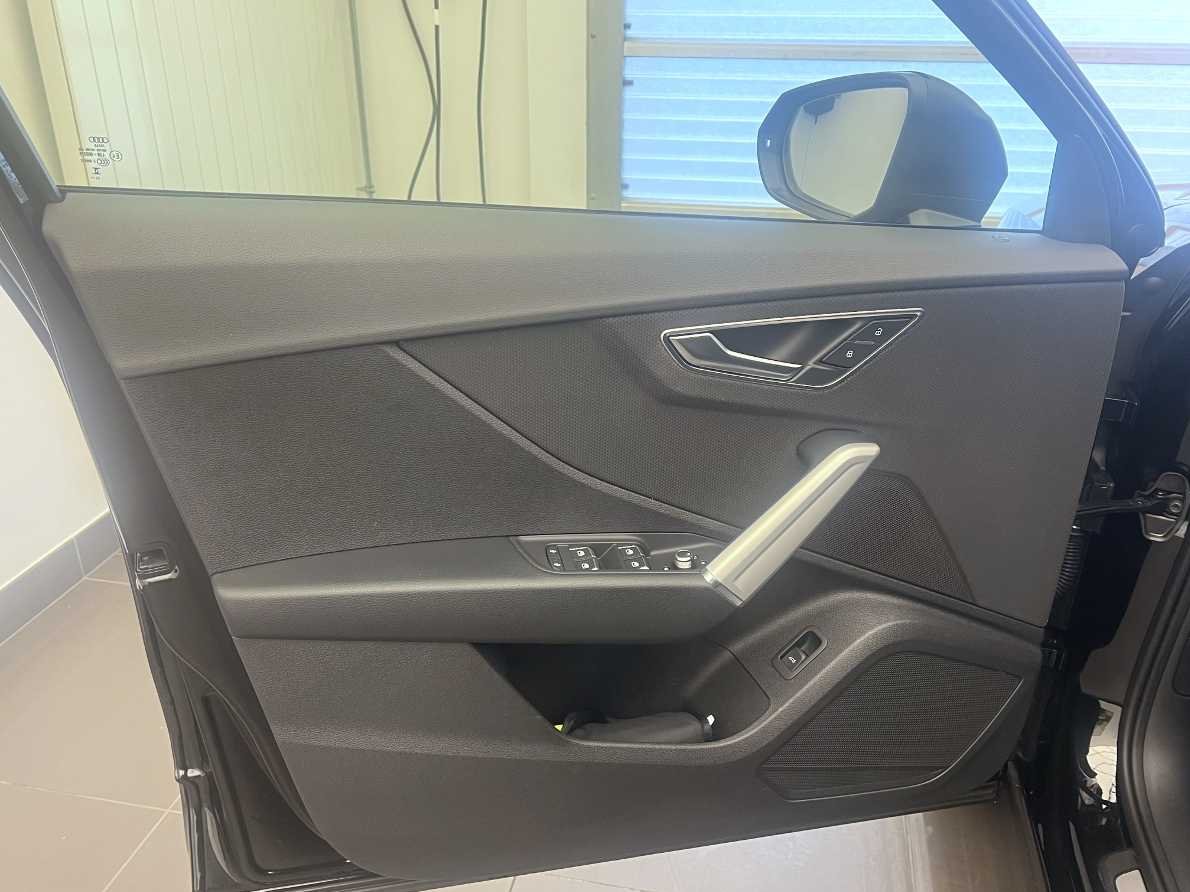 AUDI Q2 40 TFSI advanced quattro S-tronic-image-3