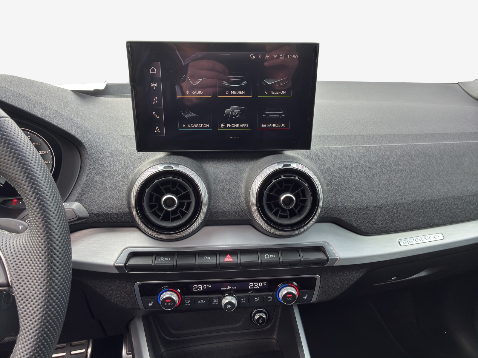 AUDI Q2 40 TFSI S line quattro S-tronic-image-10