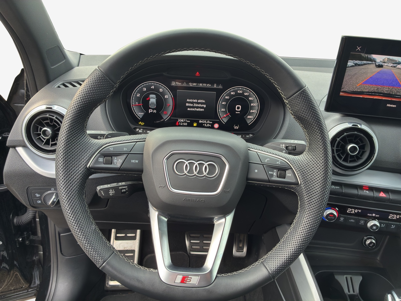 AUDI Q2 40 TFSI S line quattro S-tronic-image-9