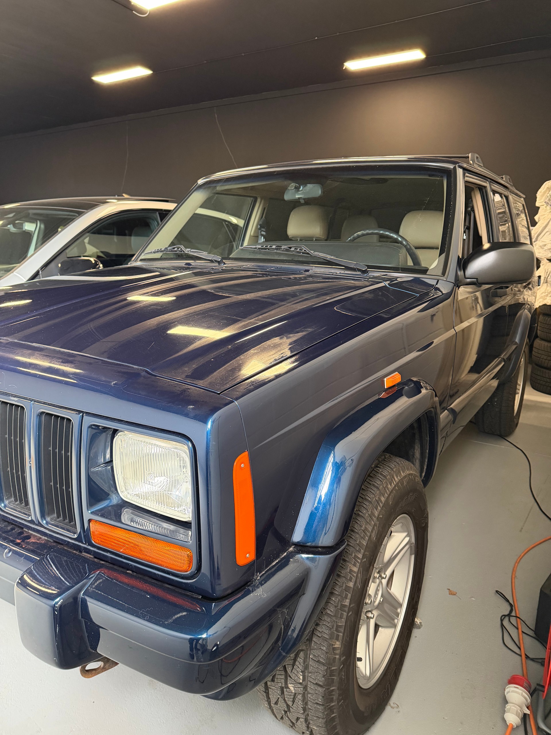 JEEP Cherokee 4.0 Limited Freedom-image-10
