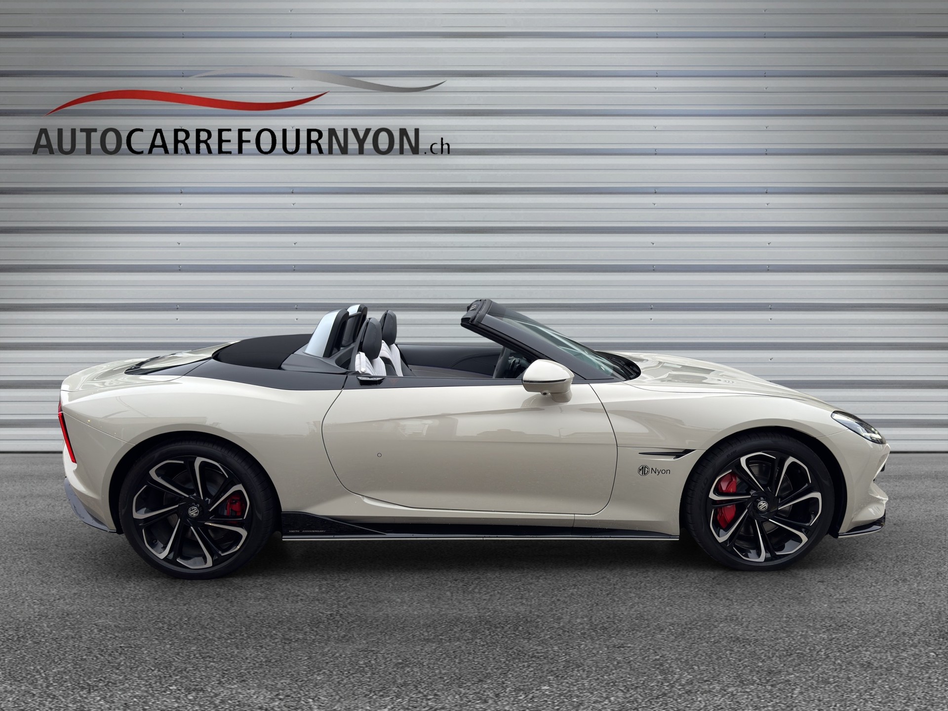 MG Cyberster 77kWh 4WD-image-6
