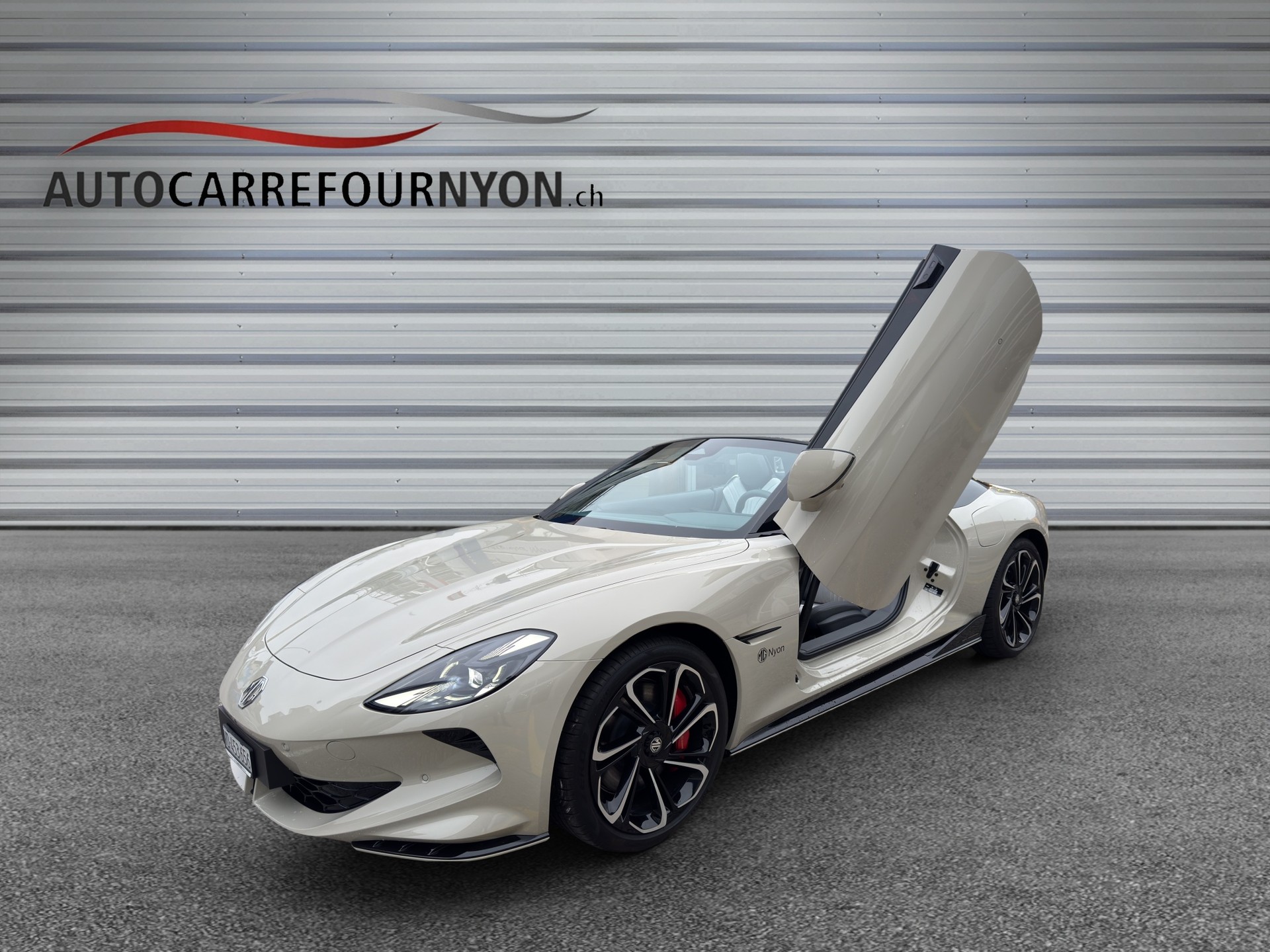 MG Cyberster 77kWh 4WD-image-13