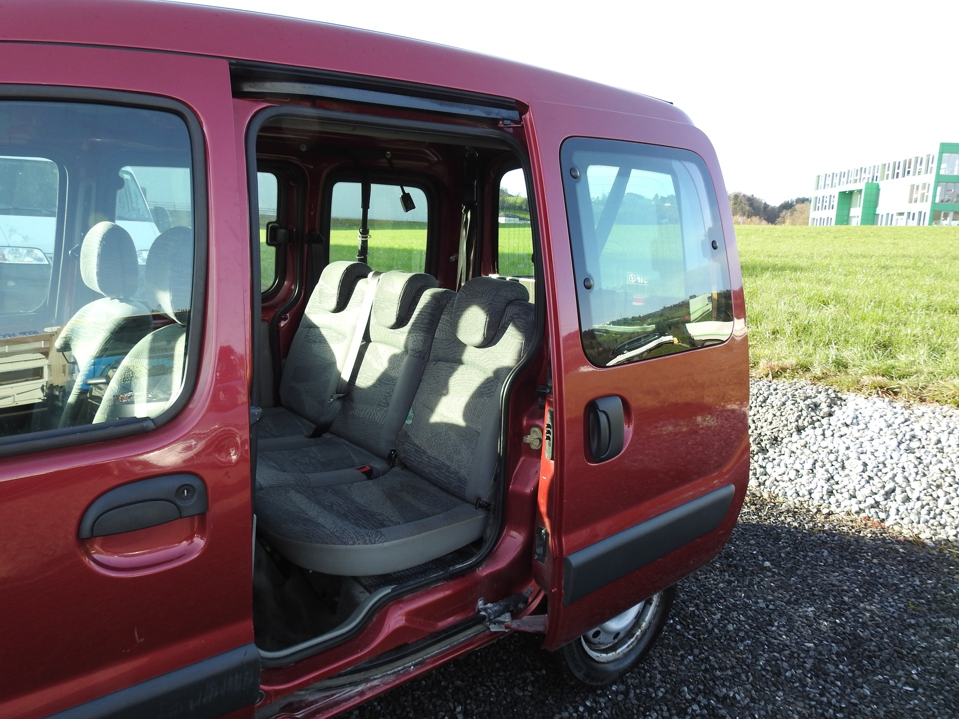 RENAULT Kangoo 1.4 Alizé Automatic-image-16