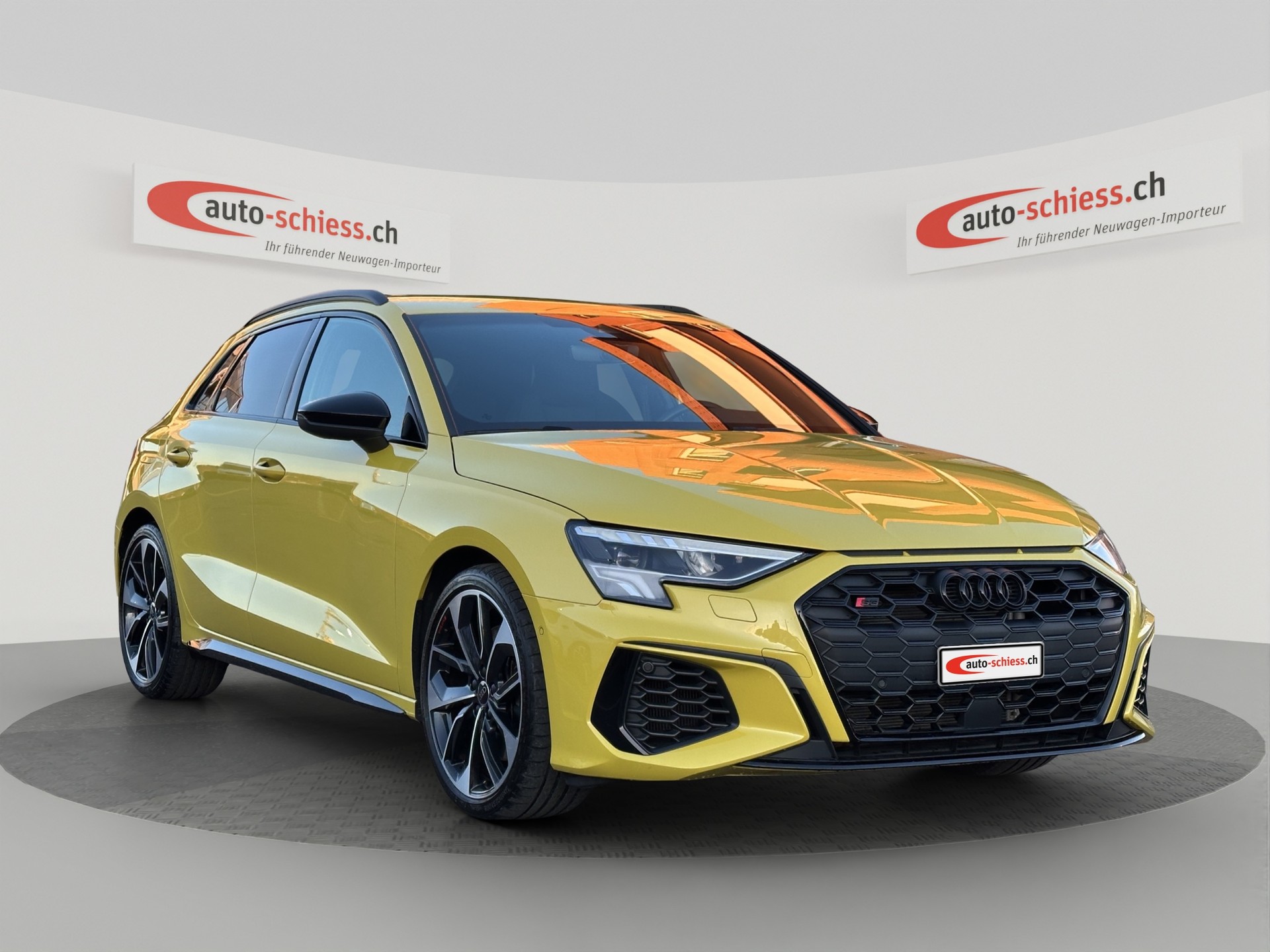 AUDI S3 Sportback 2.0 TFSI quattro S-tronic Black Edition-image-0