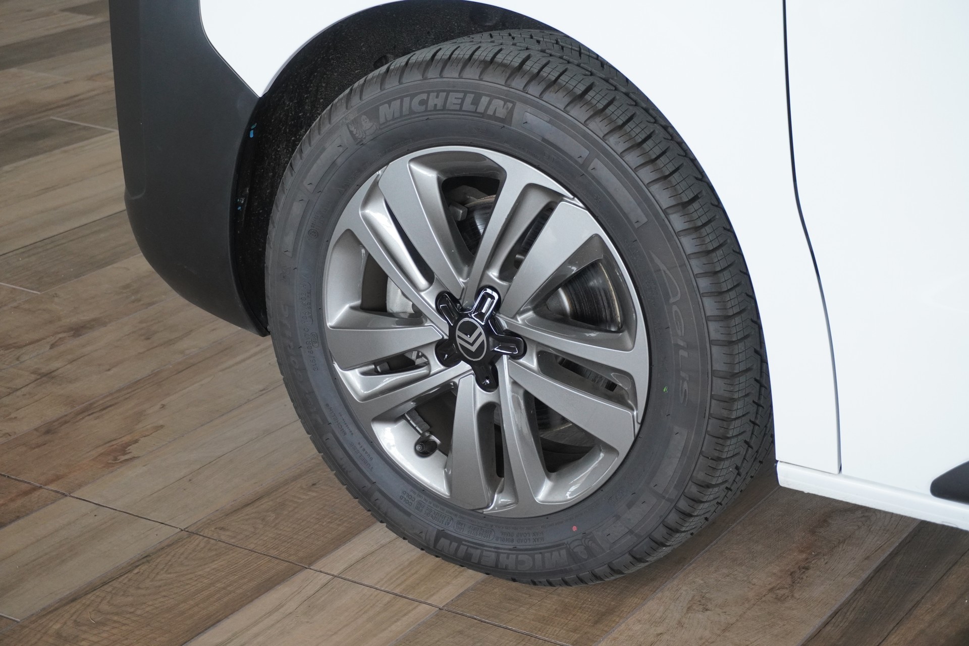 CITROEN Jumpy 2.0 BlueHDi 145 M EAT8-image-15