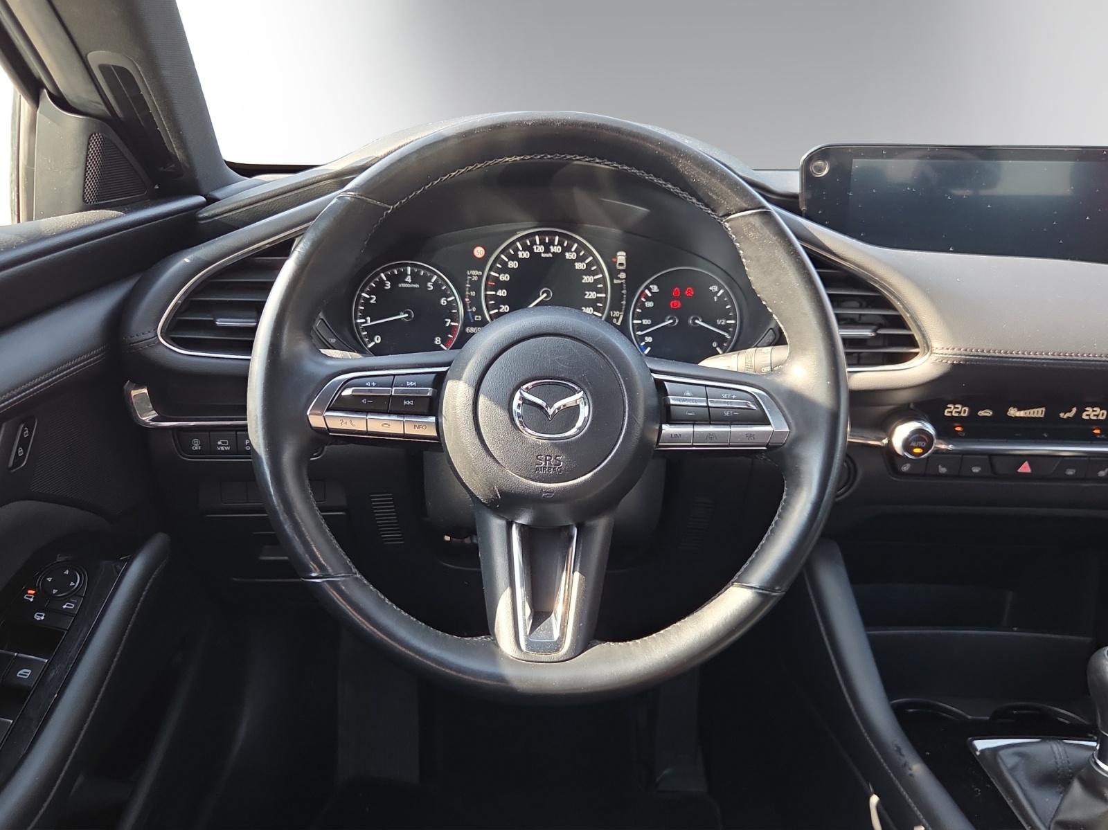 MAZDA 3 Hatchback SKYACTIV-G M Hybrid 150 Ambition Plus-image-11