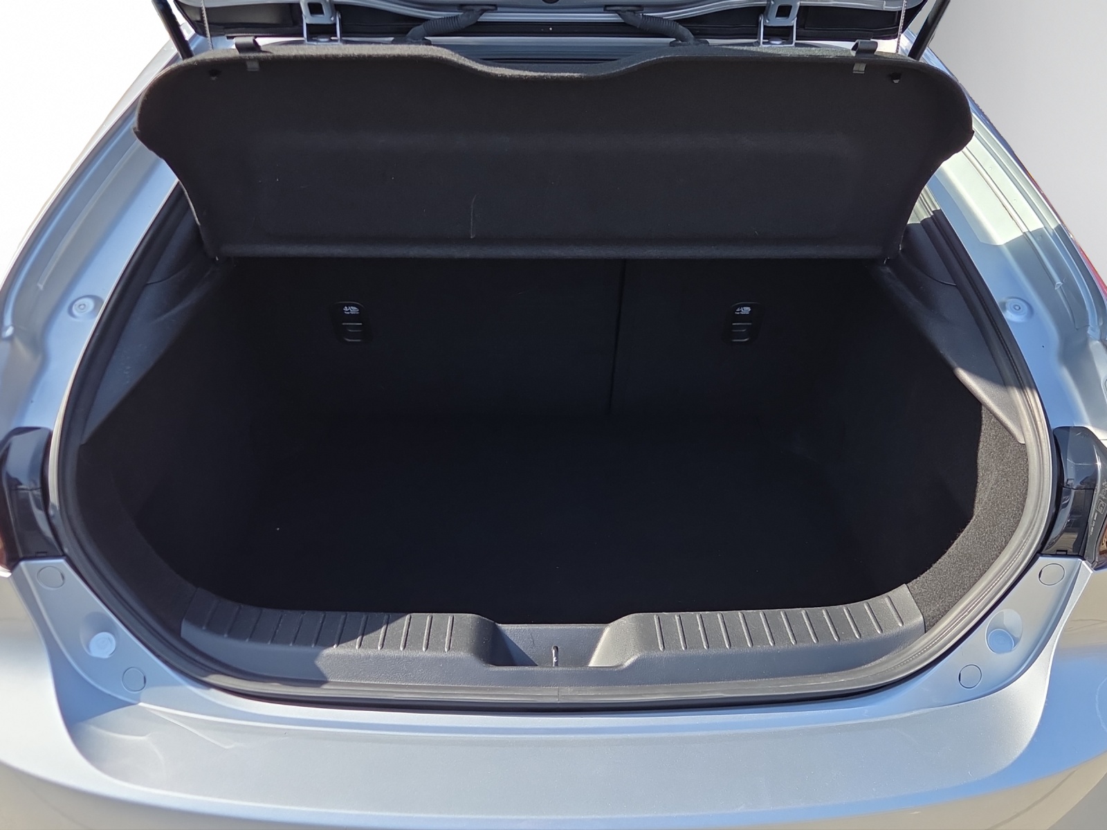 Image MAZDA 3 3 Hatchback SKYACTIV-G M Hybrid 150 Ambition Plus