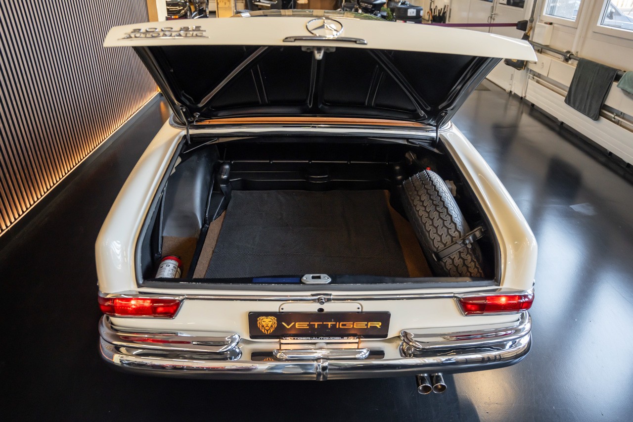 MERCEDES-BENZ 300 SE-image-5