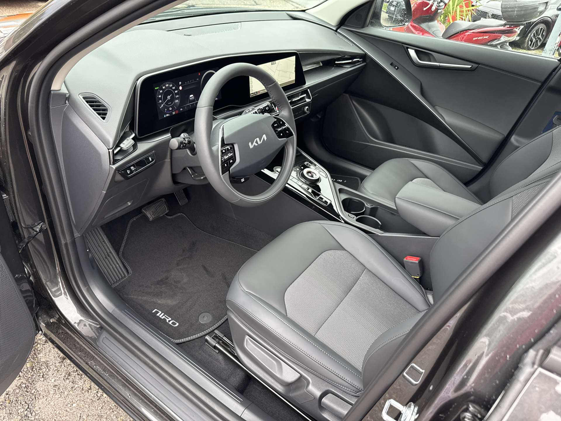 KIA Niro EV 64,8 kWh Light Advanced 204PS Automat-image-5