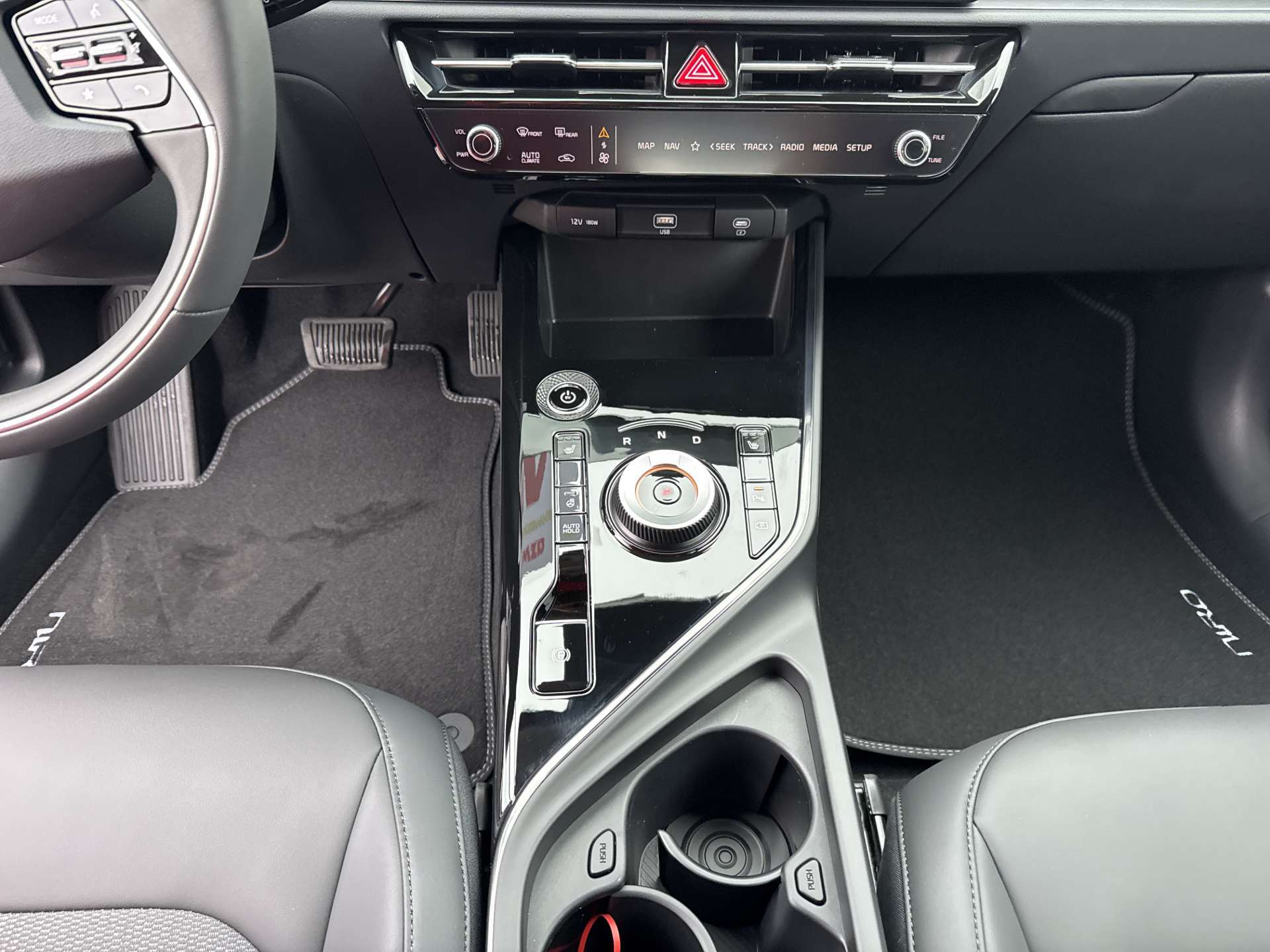 KIA Niro EV 64,8 kWh Light Advanced 204PS Automat-image-11