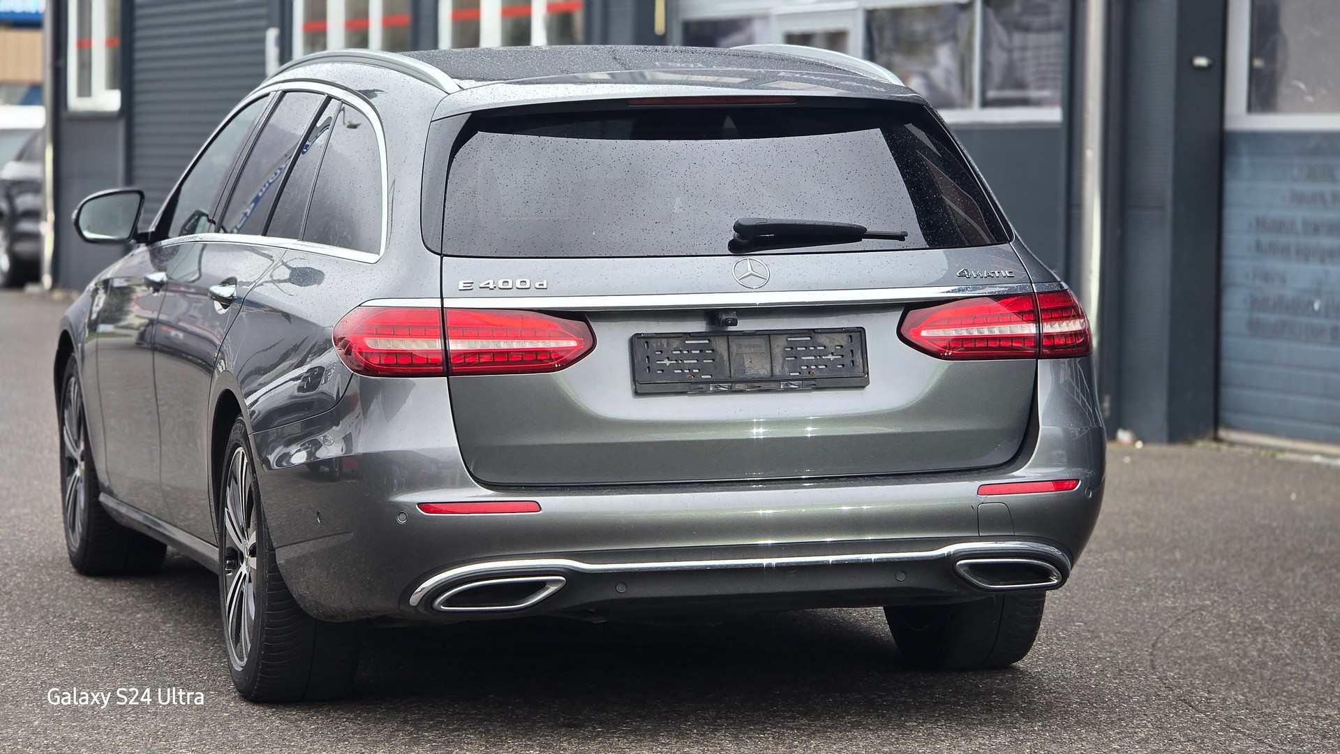 MERCEDES-BENZ E 400 d T 4Matic Avantgarde 9G-Tronic-image-4