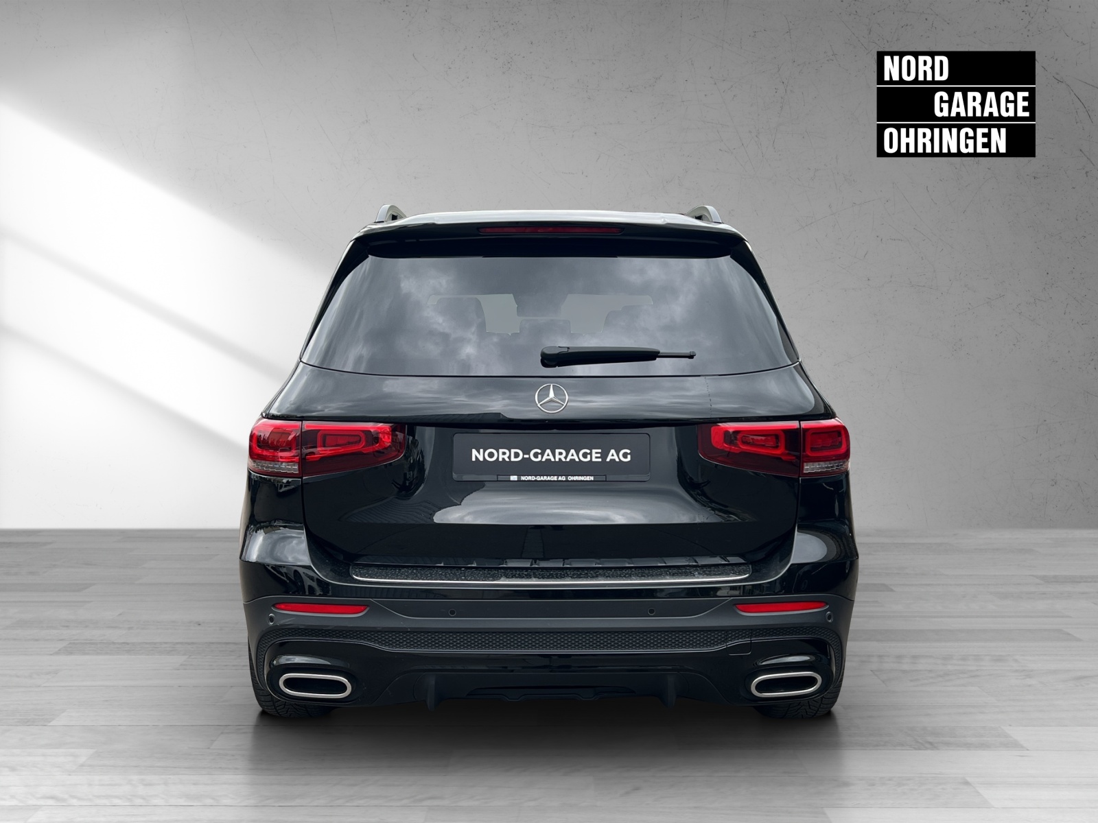 MERCEDES-BENZ GLB 220 d AMG Line 4 MAT.-showroom-element-3