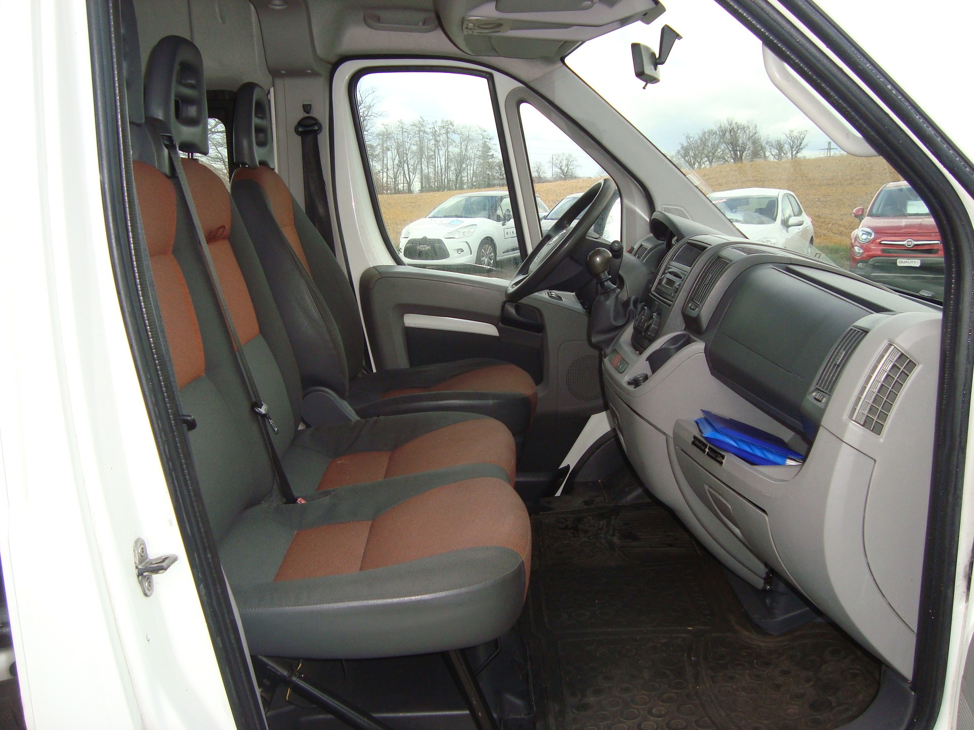 FIAT Ducato 17 3.0 JTD 9 PLACES + ELEVATEUR HANDICAPES-image-9