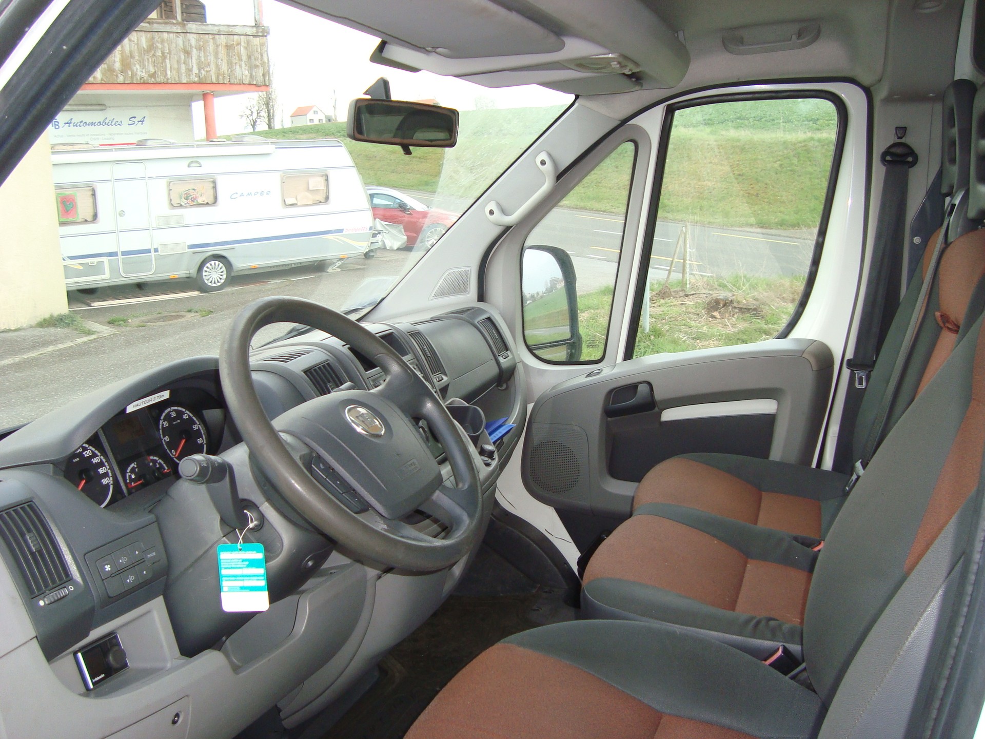 FIAT Ducato 17 3.0 JTD 9 PLACES + ELEVATEUR HANDICAPES-image-4