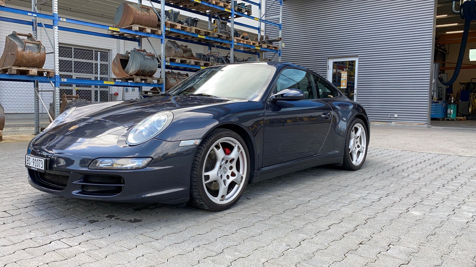 PORSCHE Carrera 4S-image-2