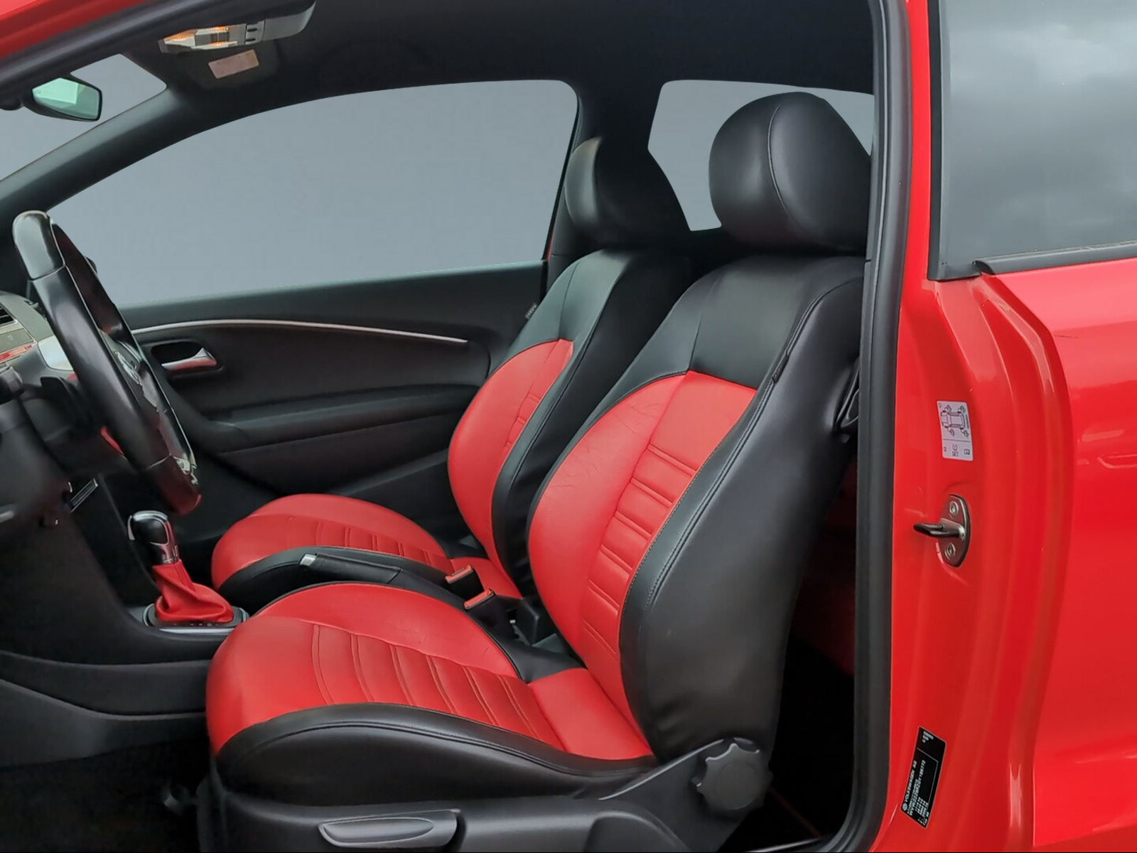 VW Polo 1.8 TSI GTI DSG-image-8