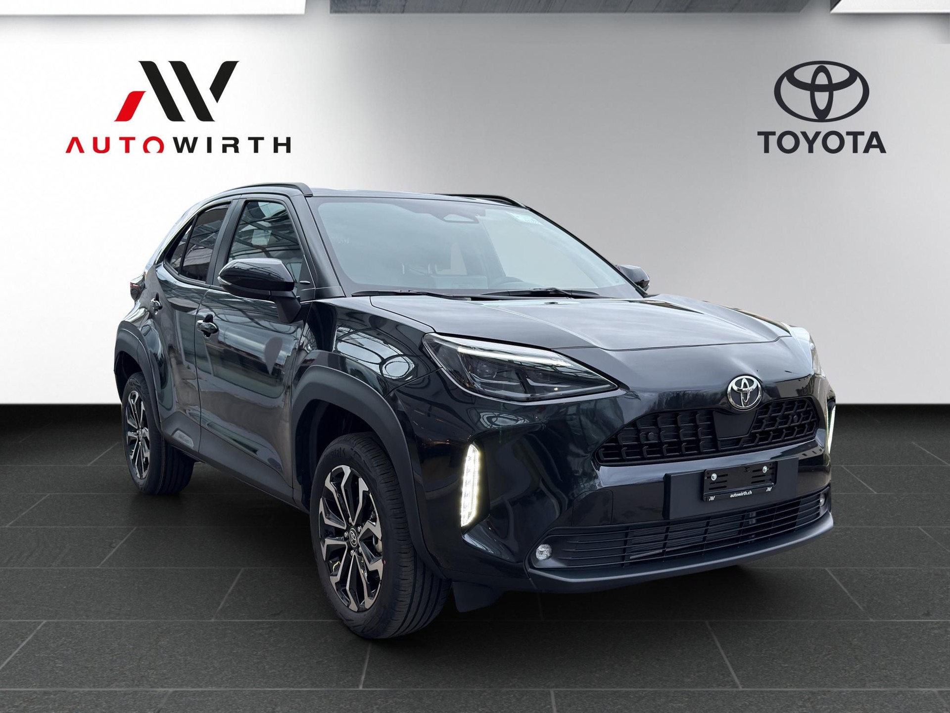 TOYOTA Yaris Cross 1.5 VVT-i HSD Trend-image-2
