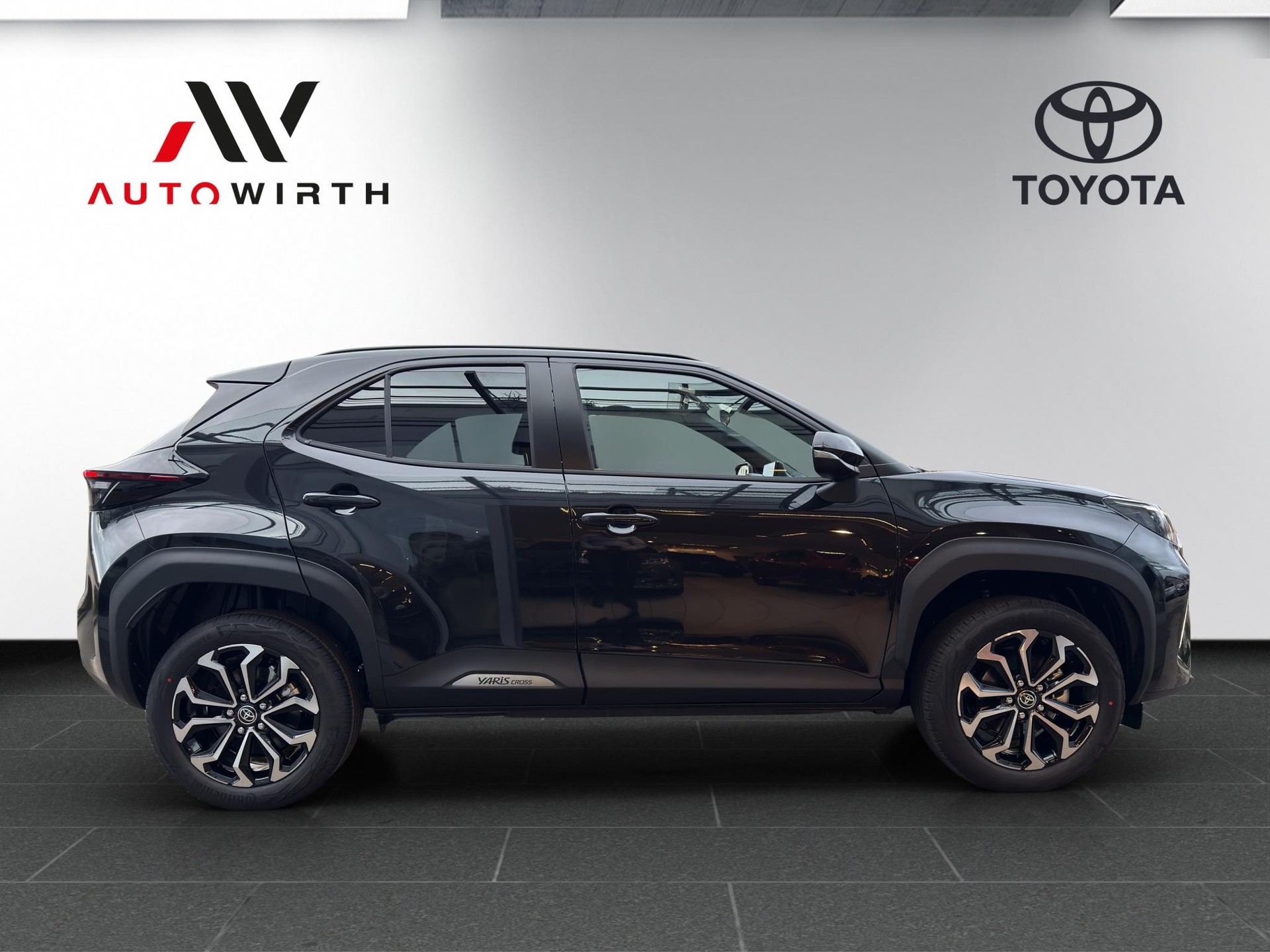 TOYOTA Yaris Cross 1.5 VVT-i HSD Trend-image-3