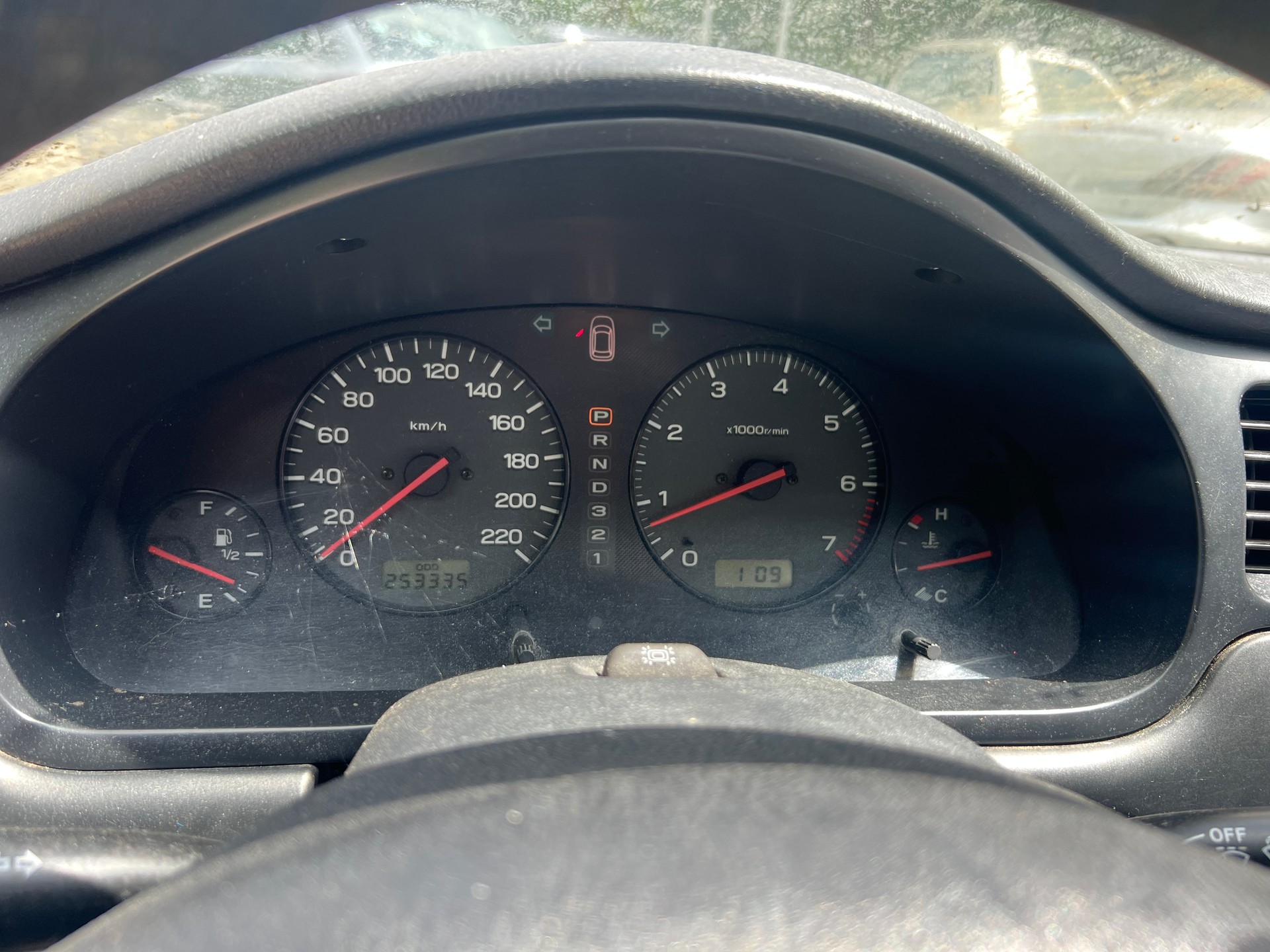 SUBARU Legacy 2.0 Swiss A-image-10