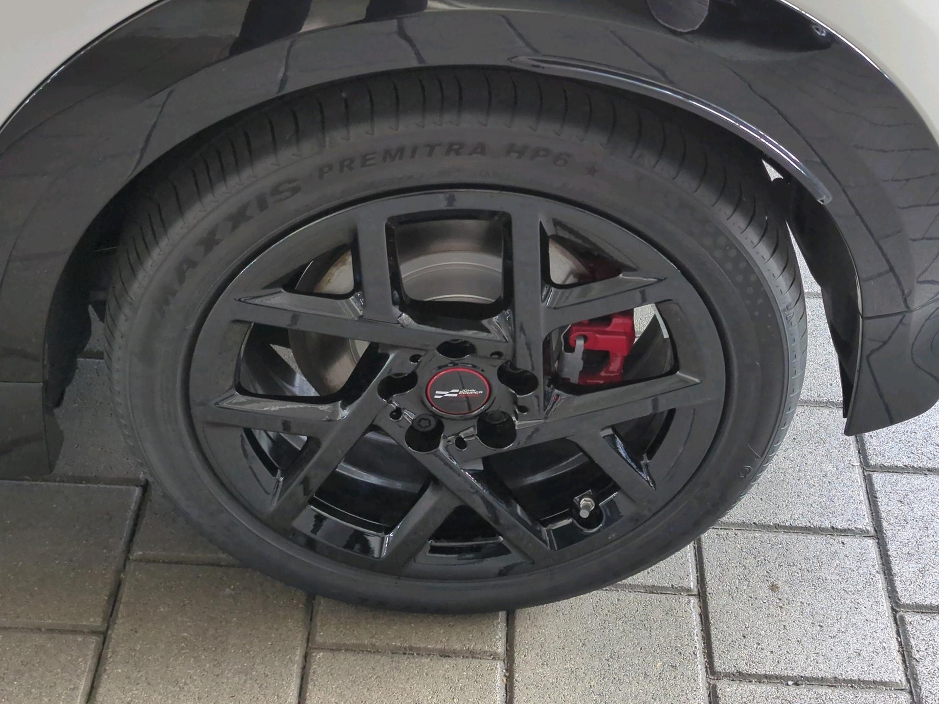 MINI John Cooper Works-image-8