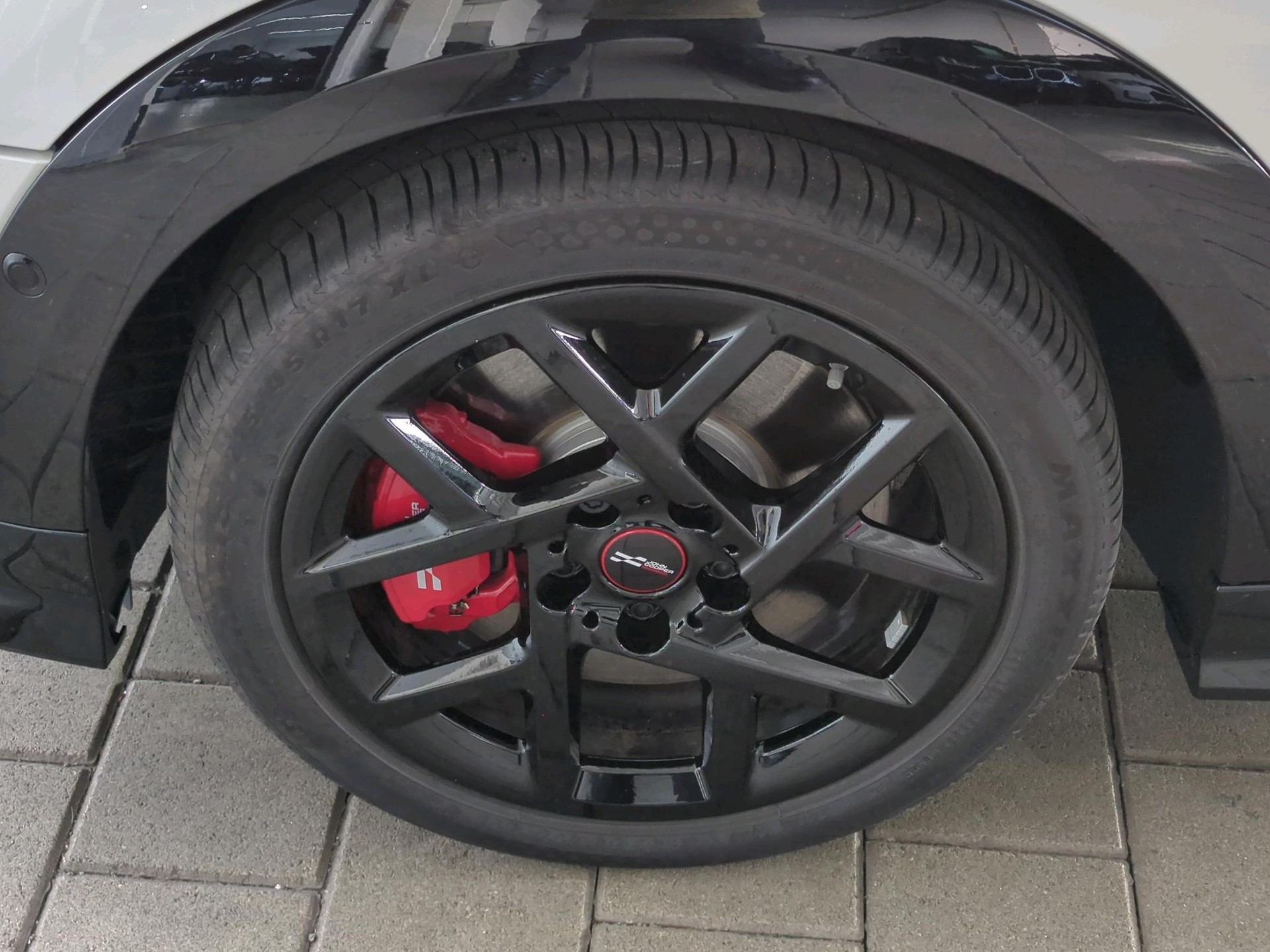 MINI John Cooper Works-image-6