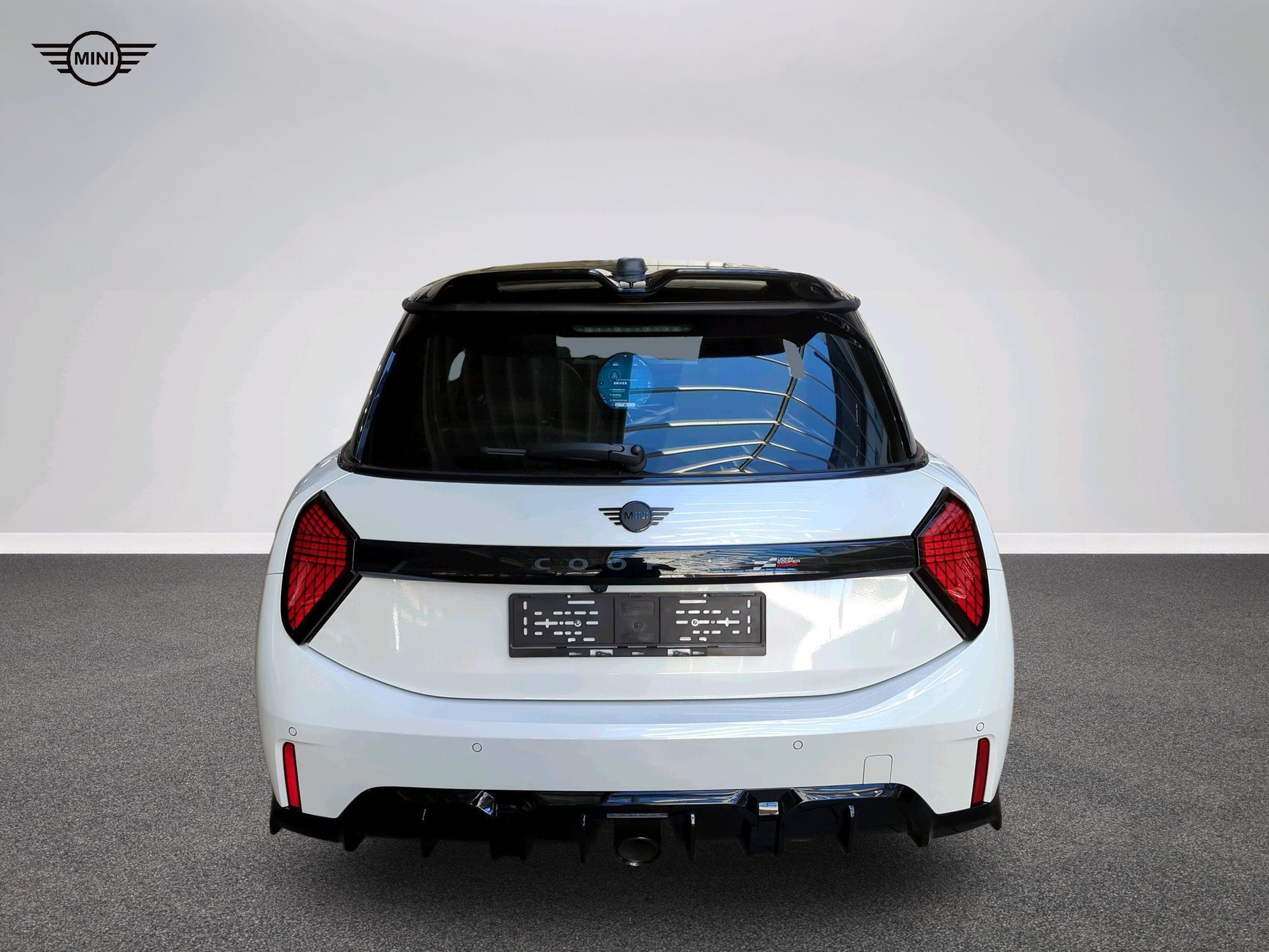 MINI John Cooper Works-image-14