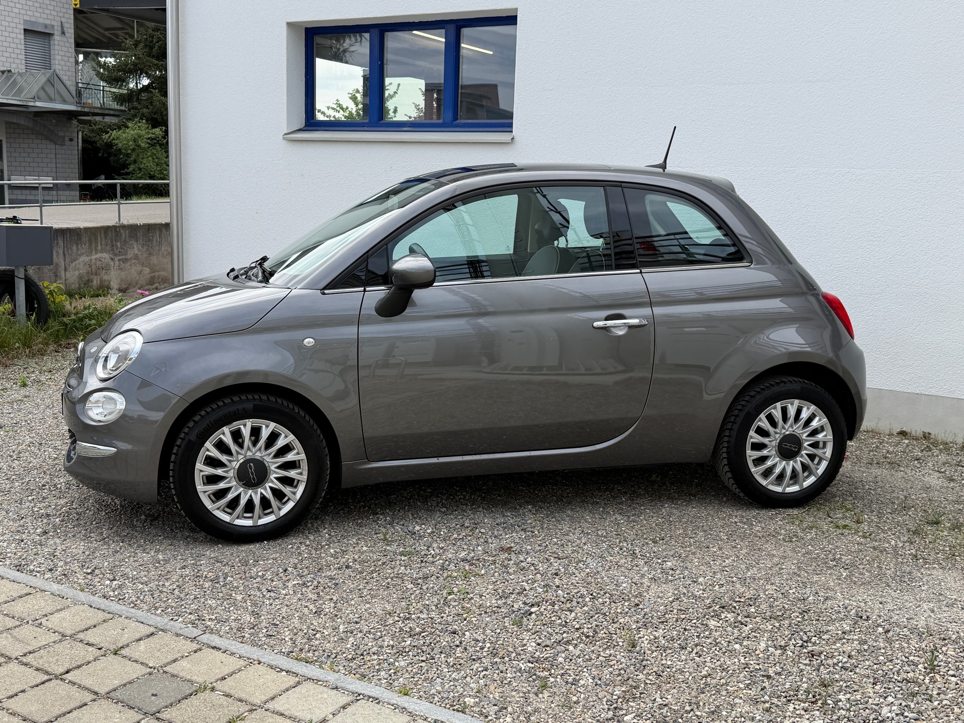 FIAT 500 1.2 Lounge-image-4