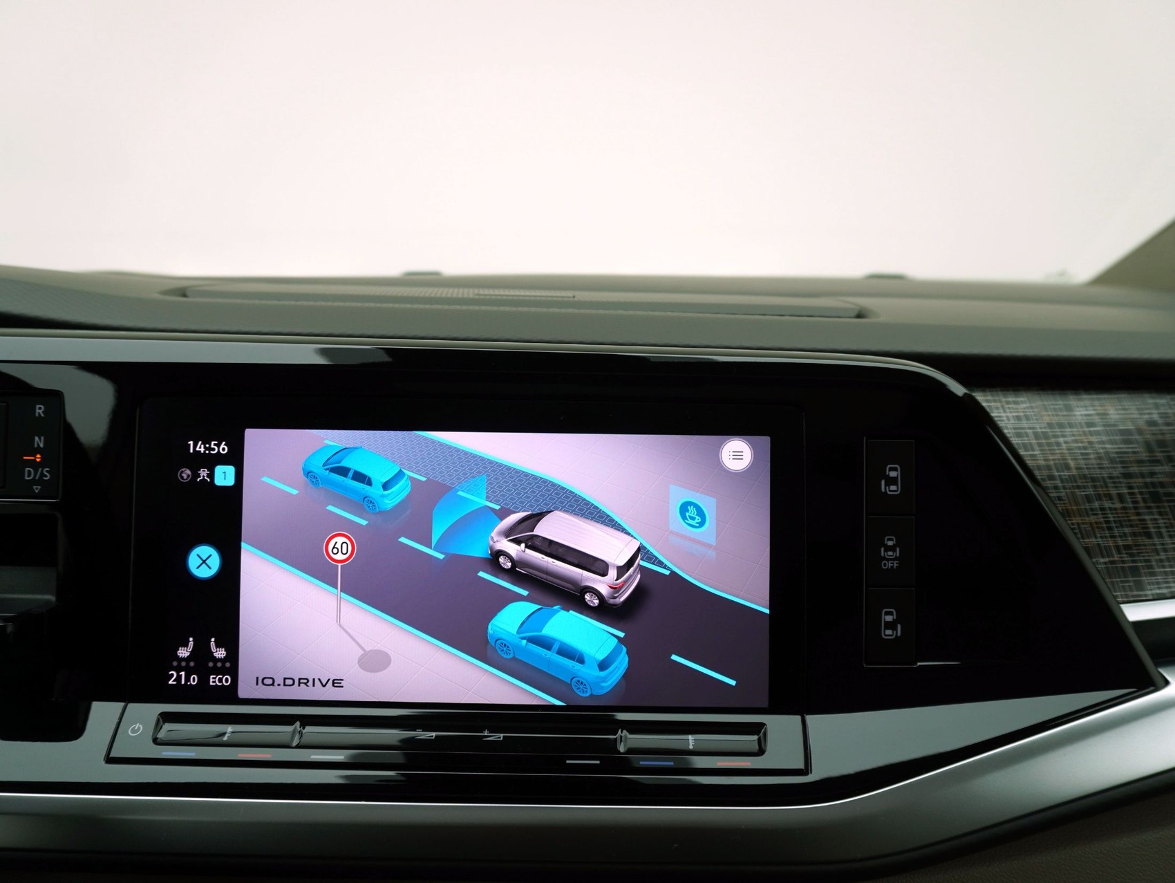 VW Multivan 1.4 DSG eHybrid Life Edition-image-21