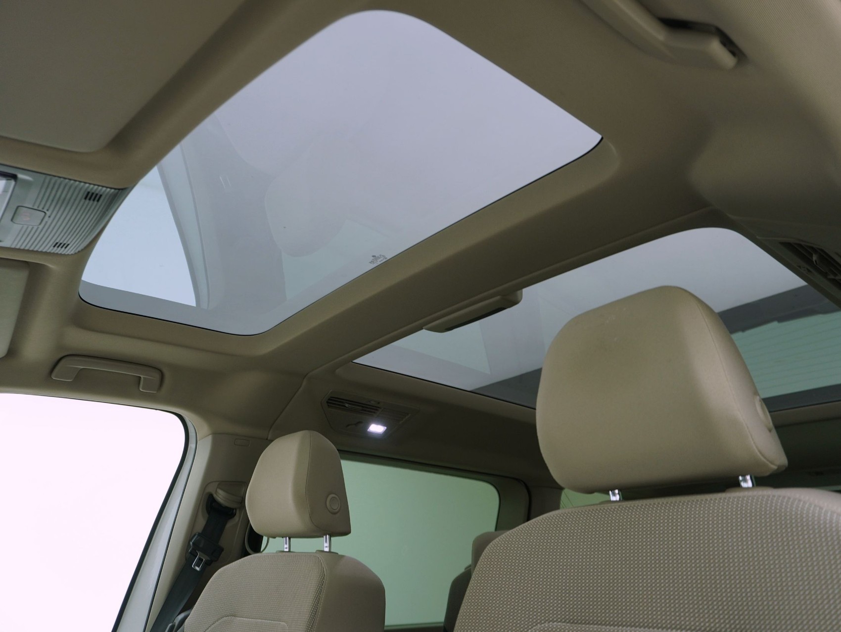 VW Multivan 1.4 DSG eHybrid Life Edition-image-10