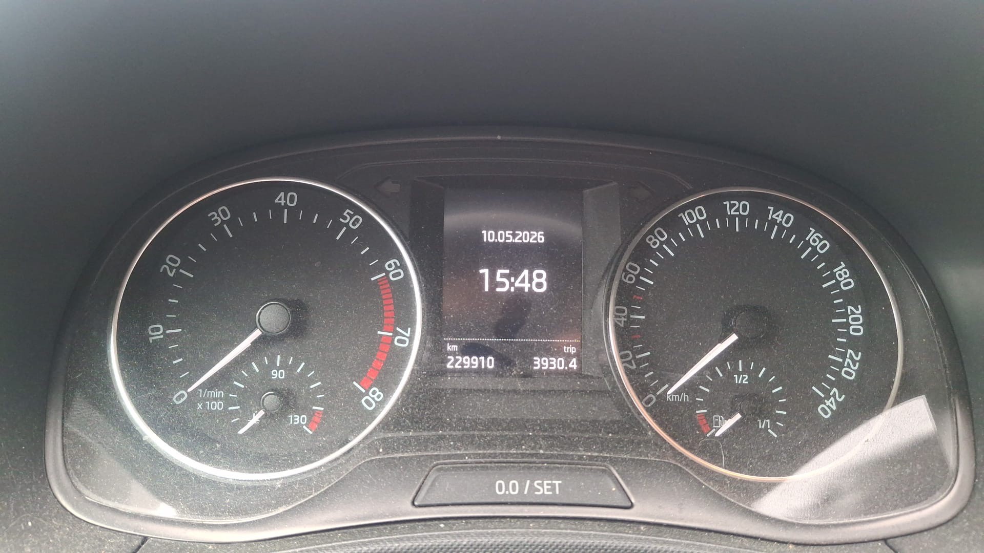 SKODA Fabia 1.2 TSI Swiss Edition-image-7