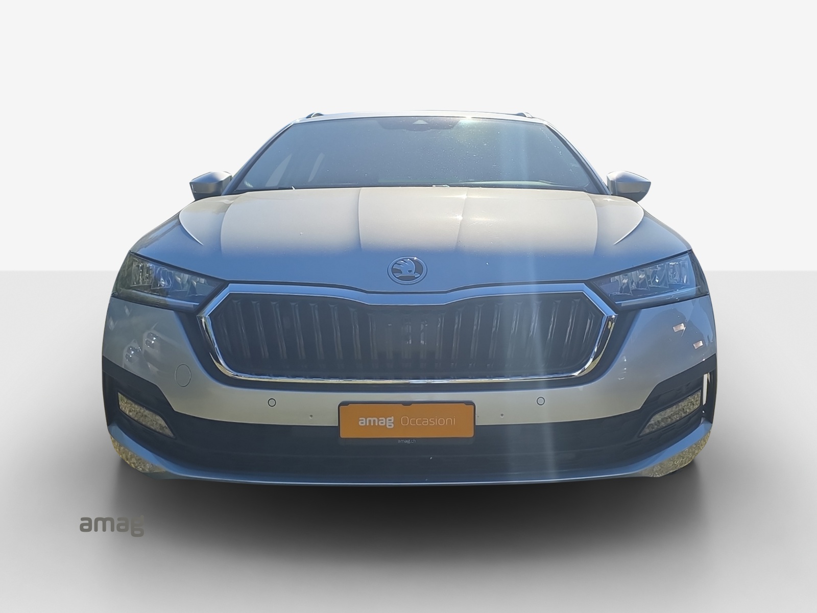 SKODA Octavia Combi 2.0 TSI Ambition DSG 4x4-image-6