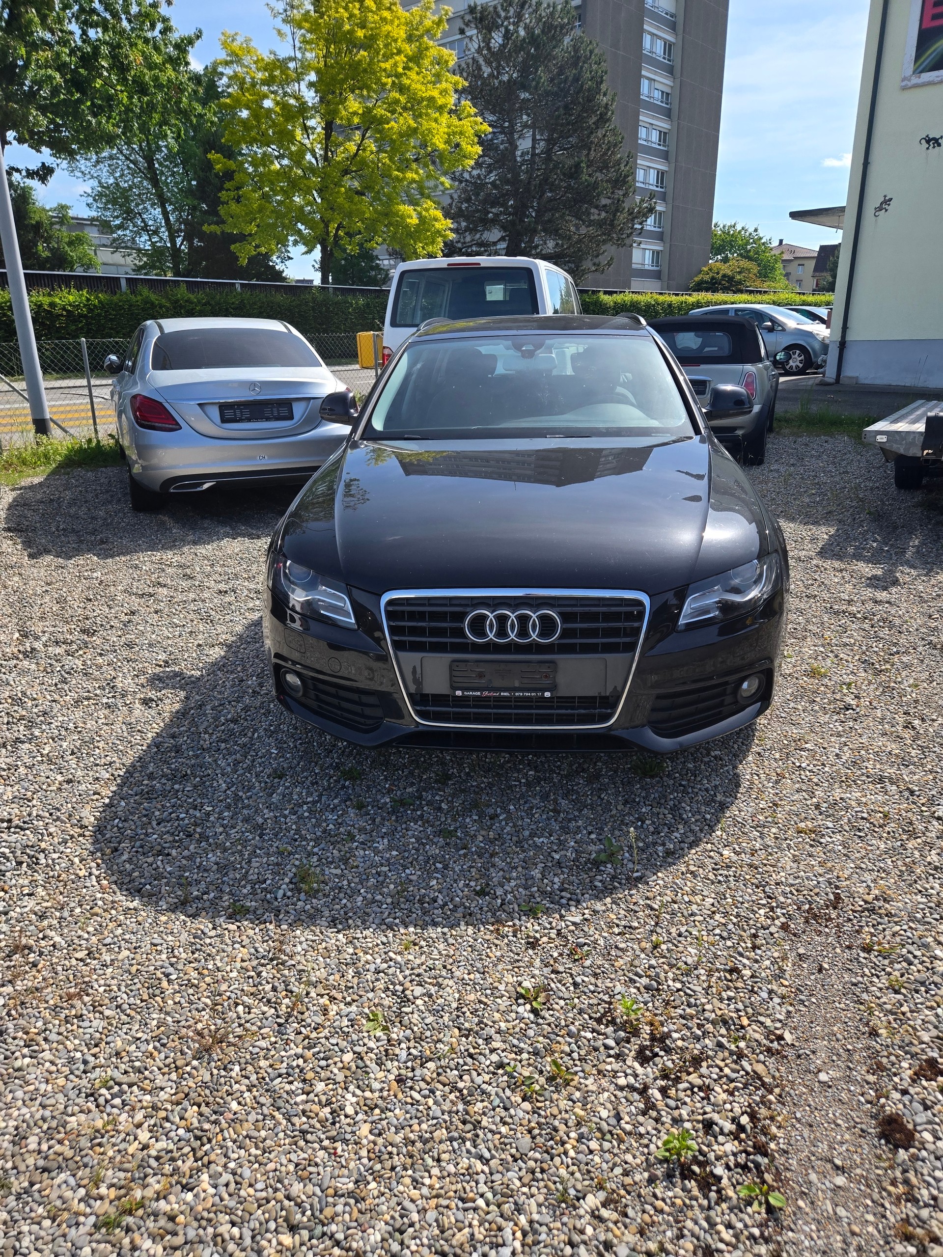 AUDI A4 Avant 1.8 TFSI multitronic-image-2